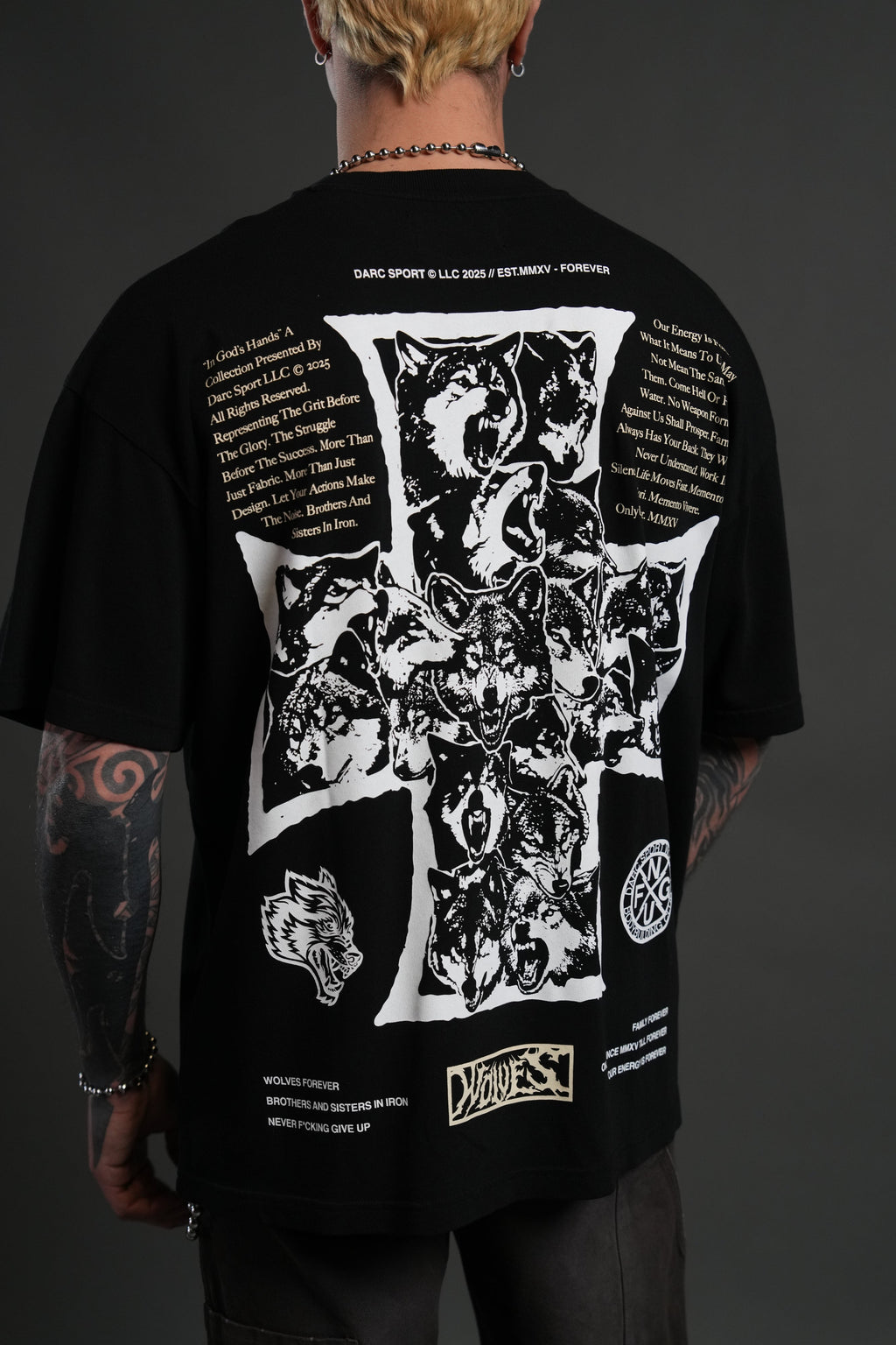 Iron Wolf Pack "Premium" Oversized Tee in Black - imagem 8