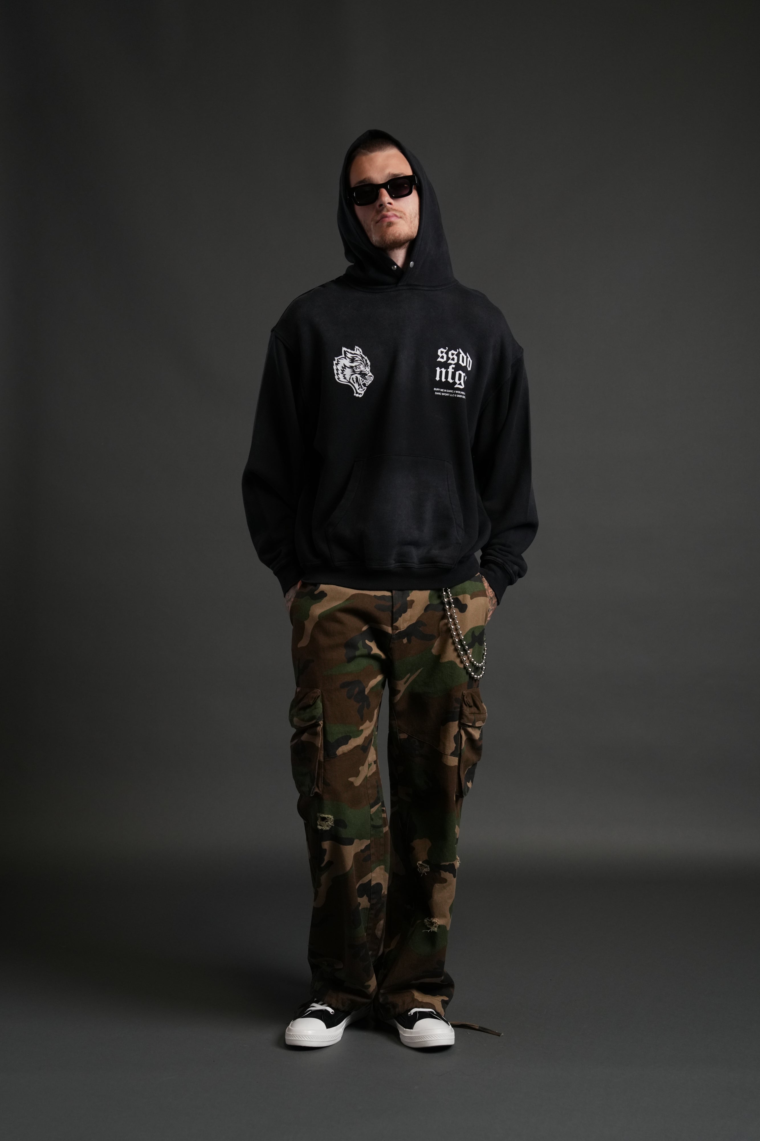 Darc Storm "Pierce" Hoodie in Black Drift Wash — imagem 5