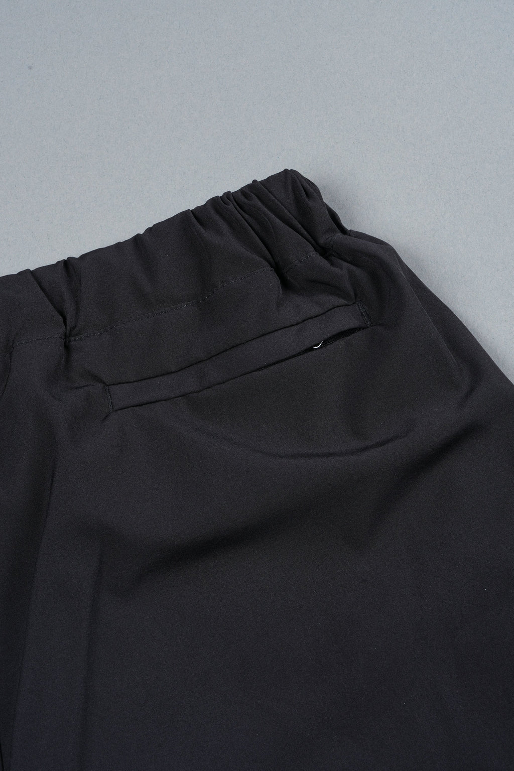 Wolf Pyramid Compression Shorts In Black - imagem 8