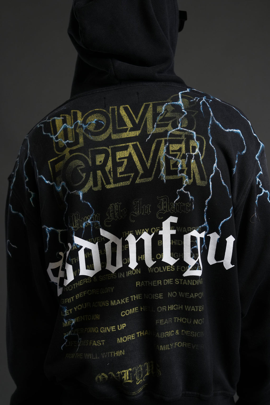 Darc Storm "Pierce" Hoodie in Black Drift Wash — imagem 8