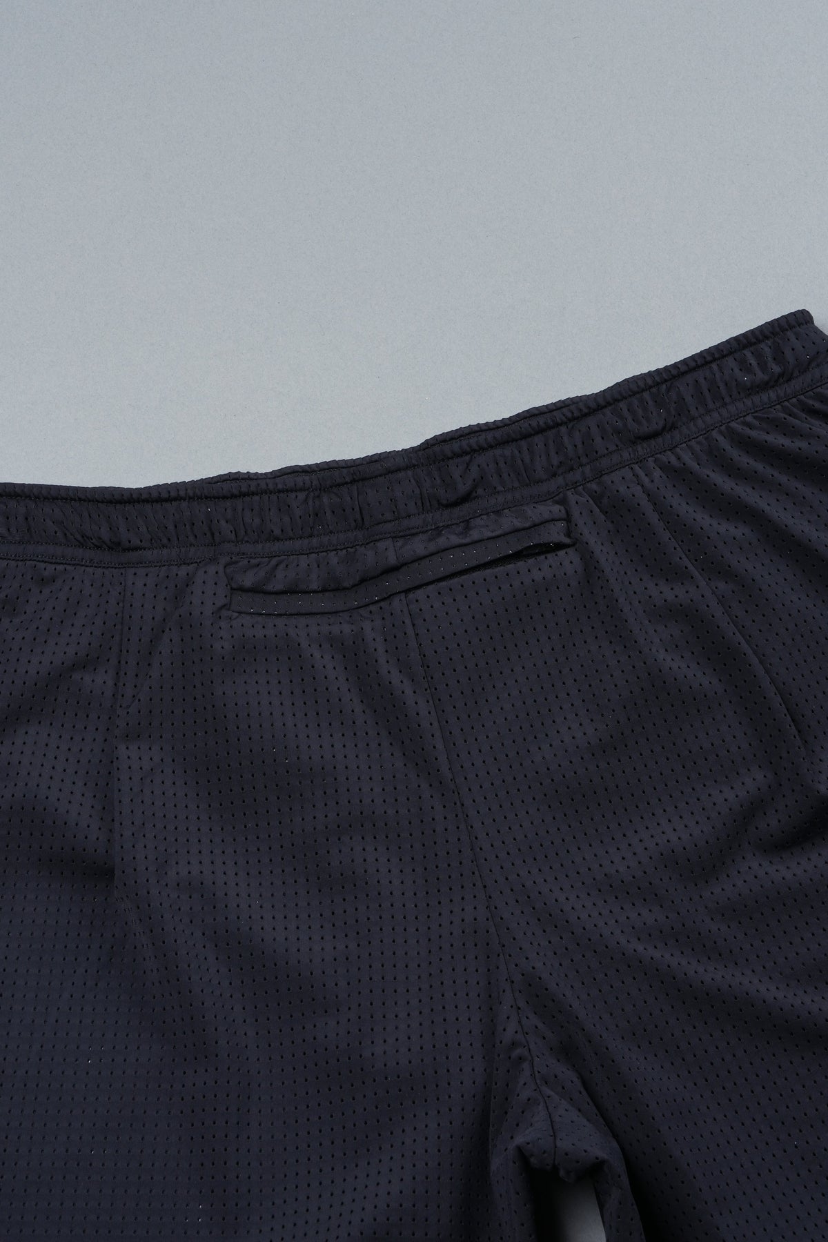 Pyramid V3 Rocky Running Shorts In Black - imagem 11