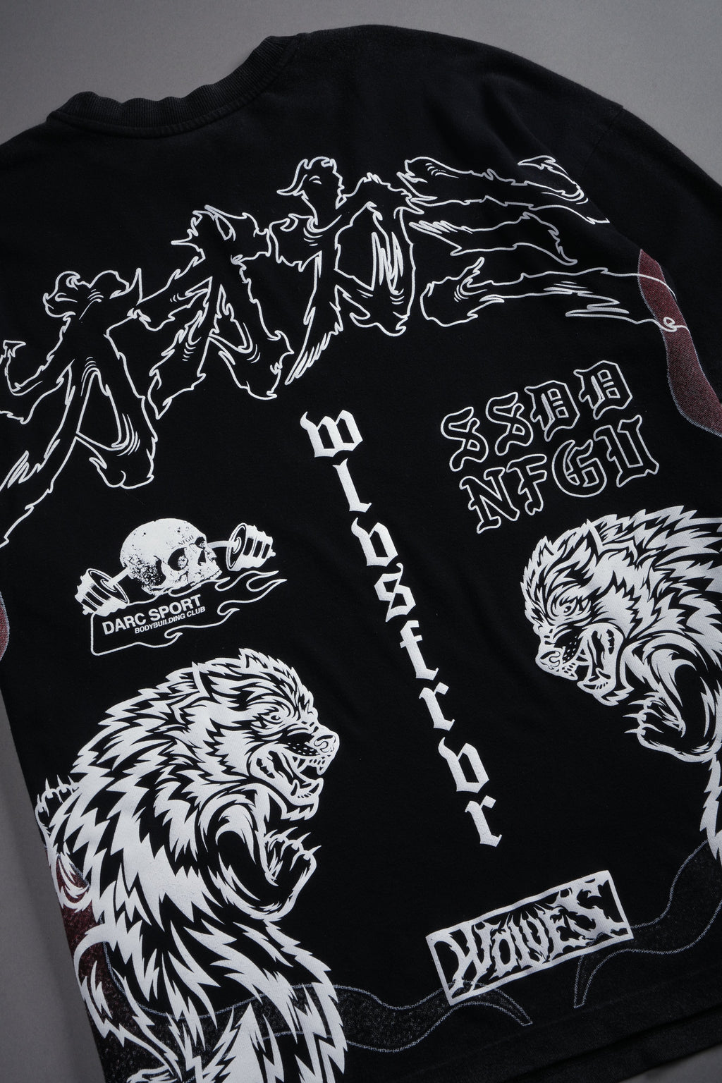 Our Code Premium Oversized Tee in Black — imagem 18
