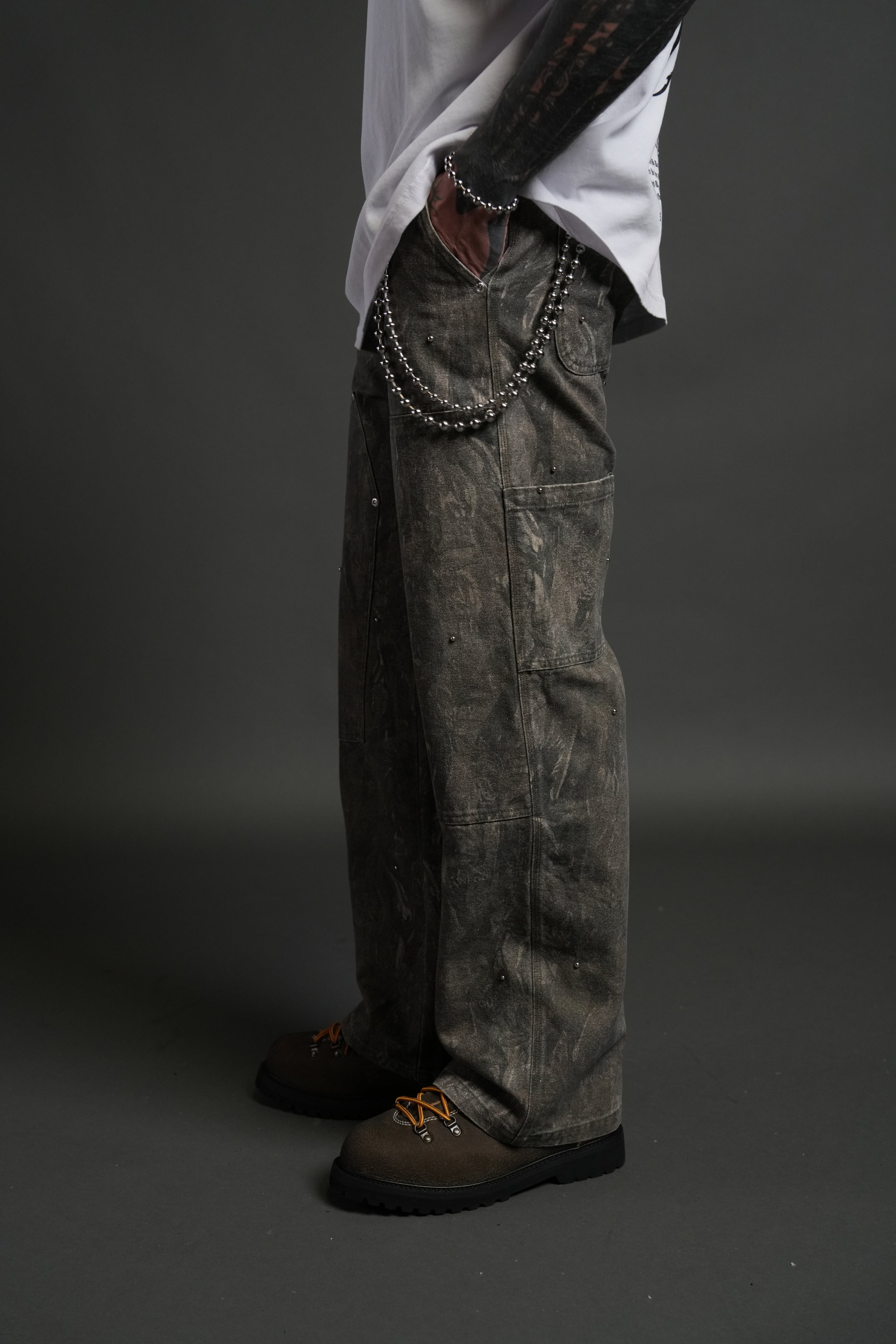 Studded Wolves Chopper Hoffa V2 Pants in Vintage Norse Camo — imagem 4