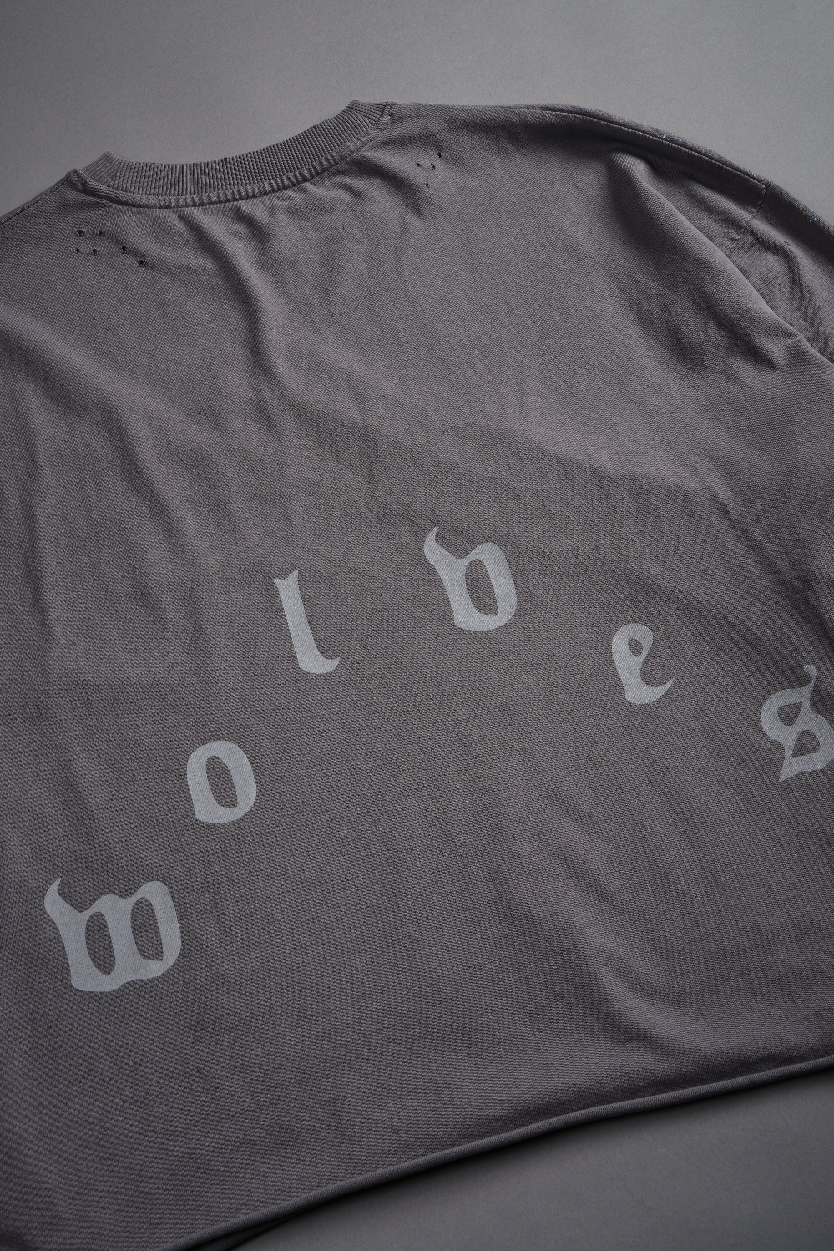 Sub-Zero Distressed Grunge Box Cut Tee V2 in Slate Gray — imagem 14