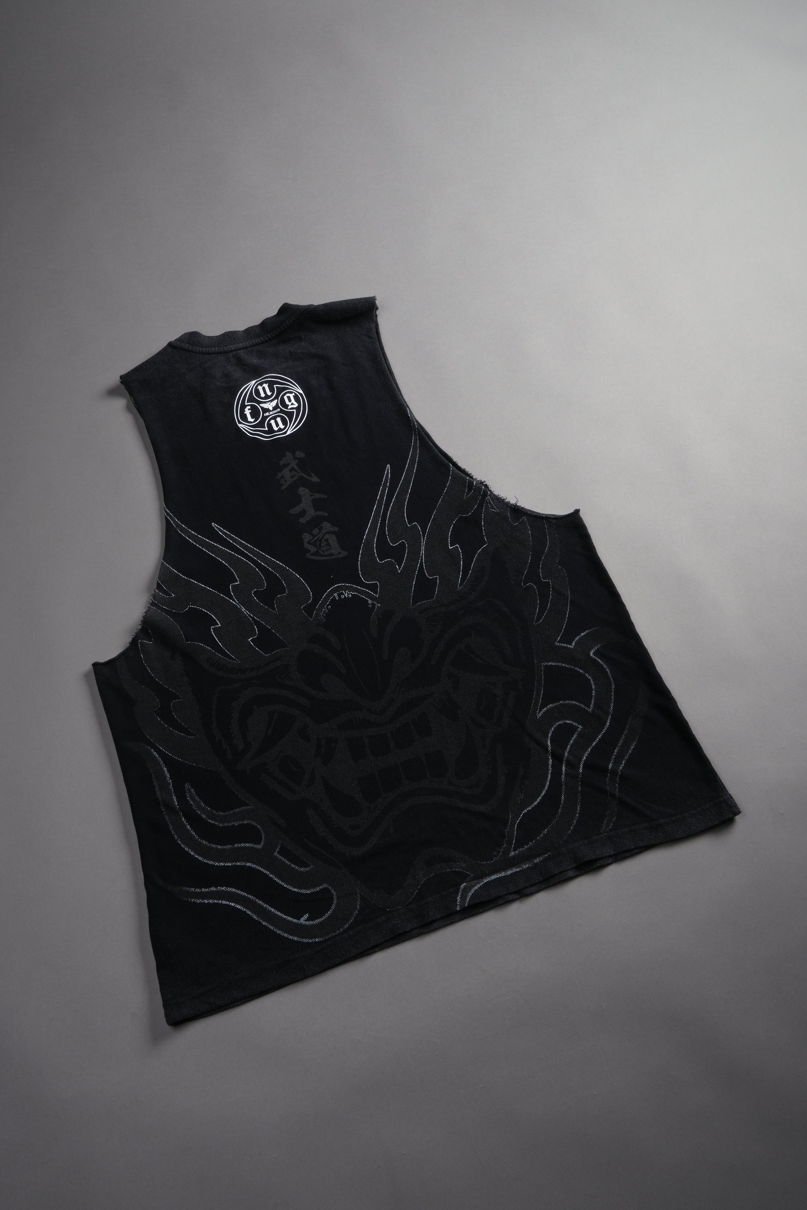 Half Mask Tommy Muscle Tee in Black — imagem 10