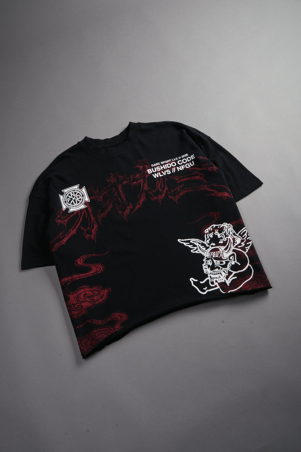 Gates Inferno Premium Raw Hem Box Cut Tee in Black — imagem 9