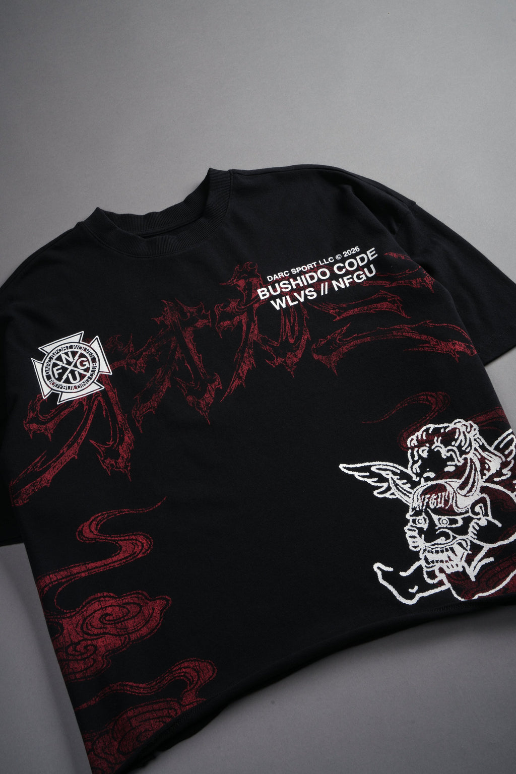 Gates Inferno Premium Raw Hem Box Cut Tee in Black — imagem 10