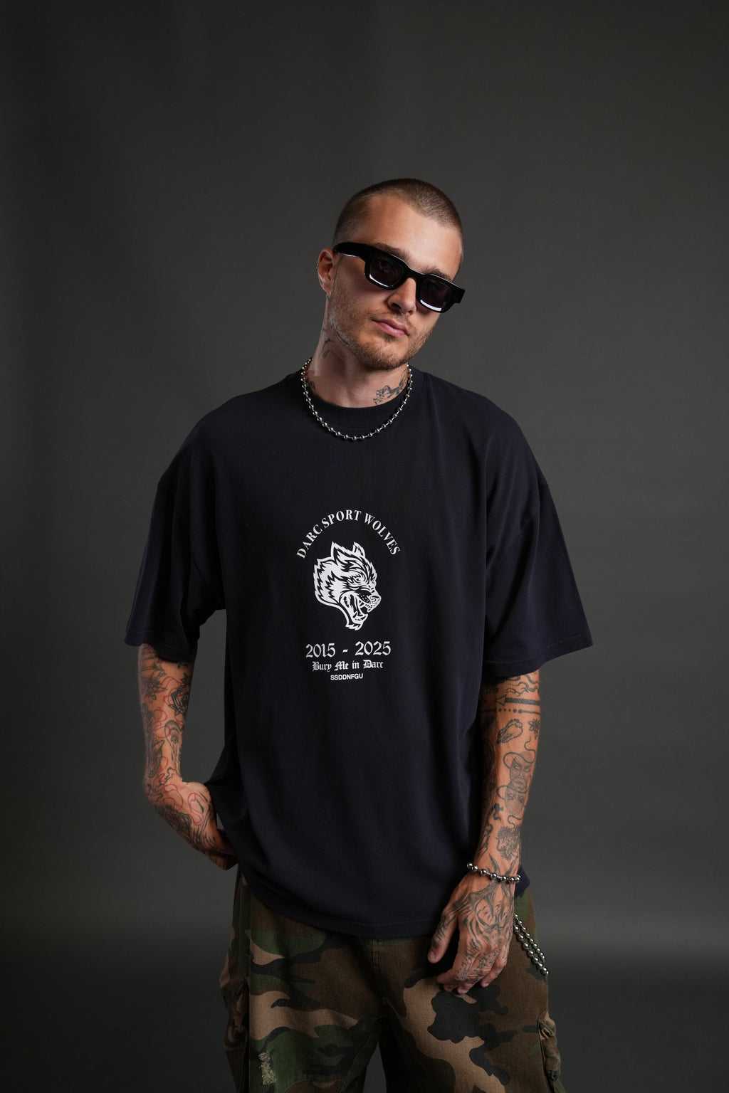 Wolf Blood "Premium" Oversized Tee in Nightshade — imagem 2