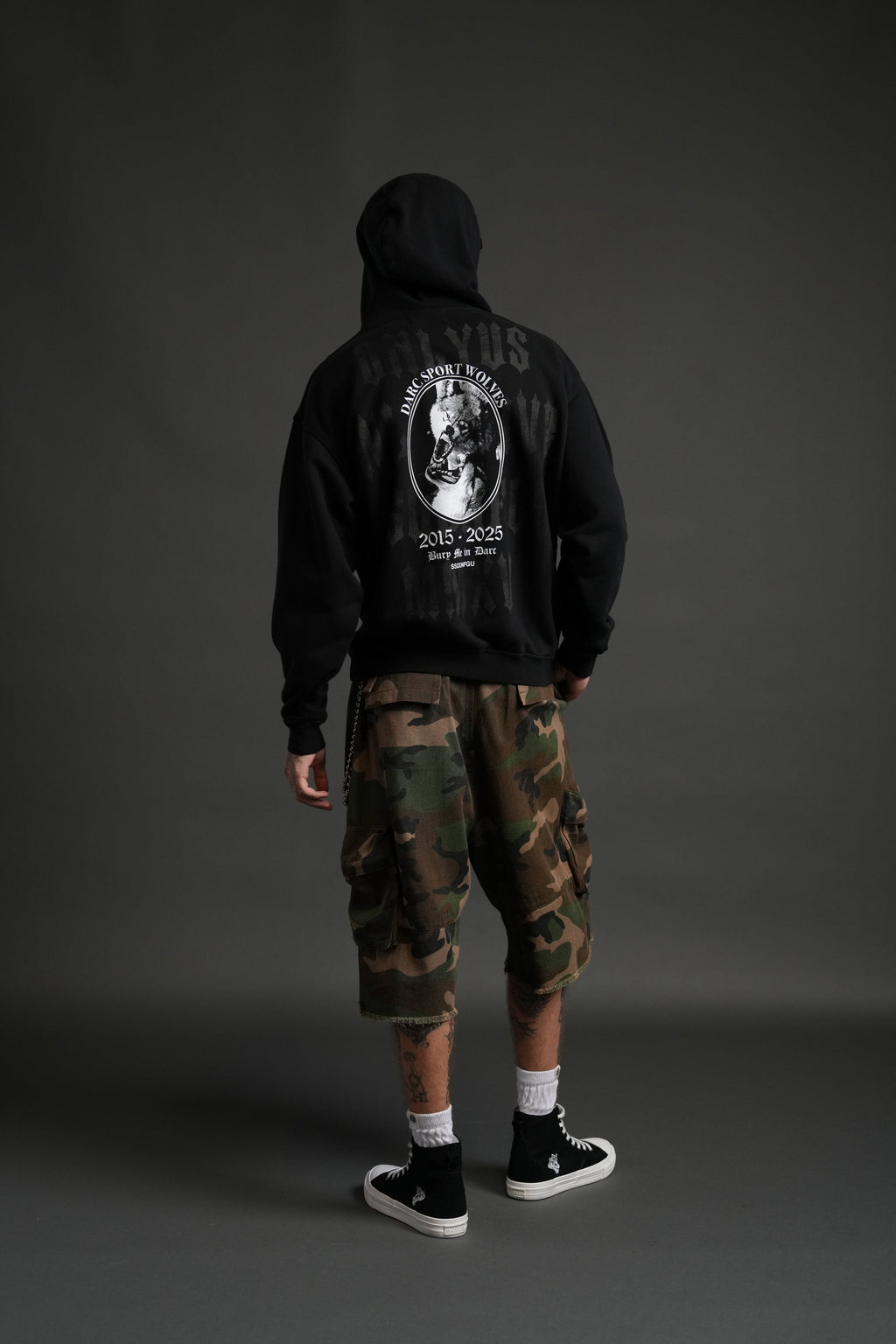 Wolf Blood "Pierce" Hoodie in Black — imagem 6