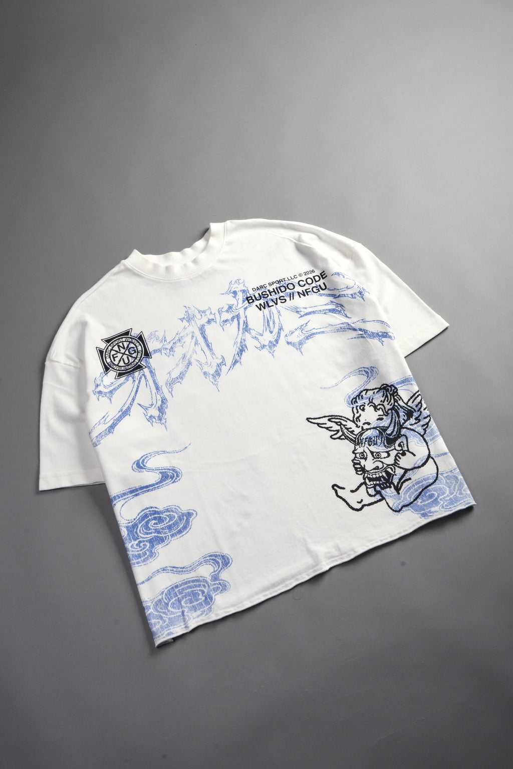 Gates Inferno Premium Raw Hem Box Cut Tee in Cream — imagem 7