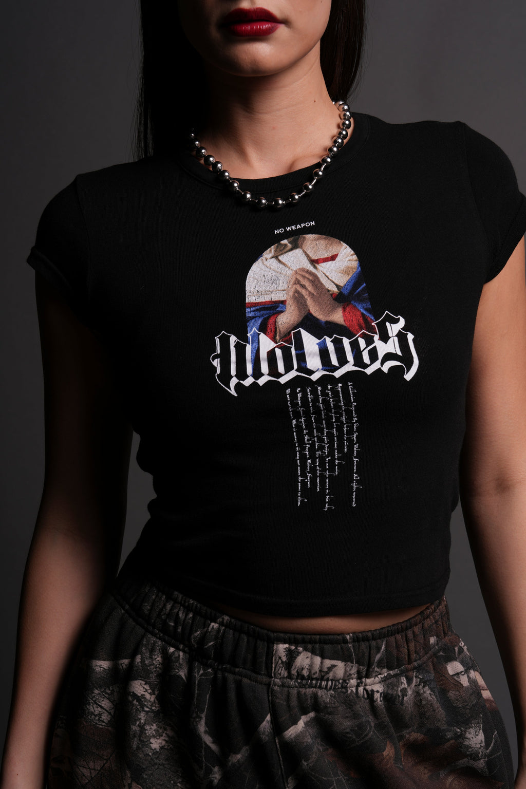 Now and Forever "Baby" Tee in Black — imagem 4