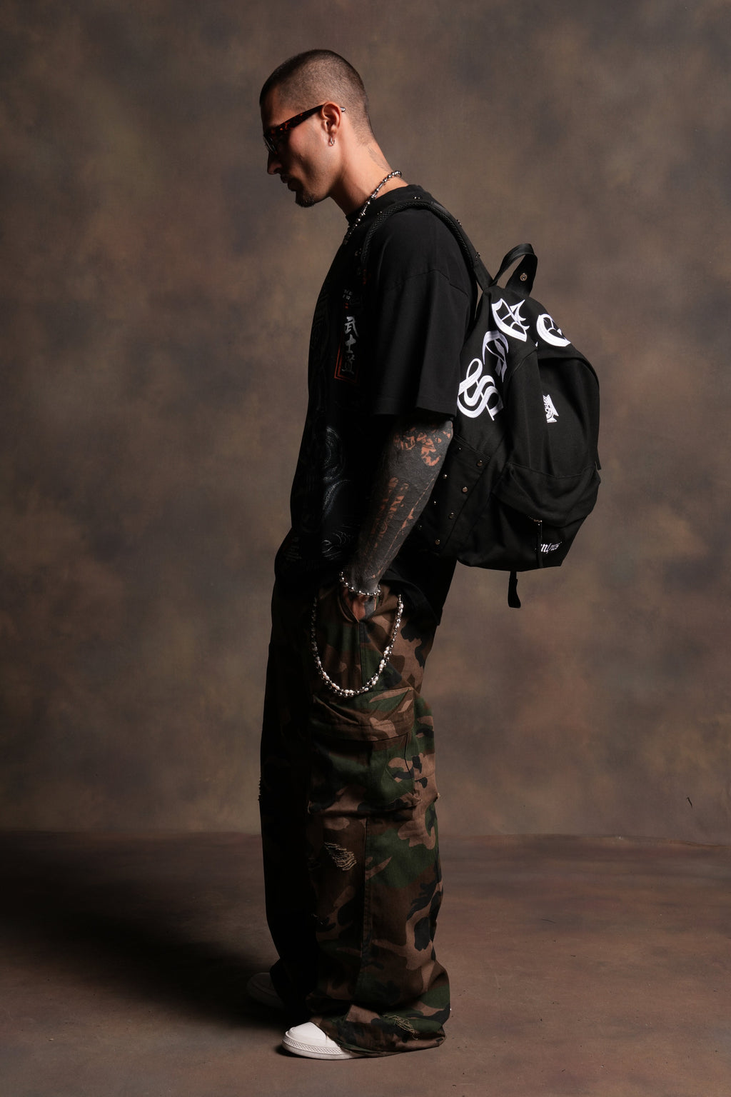 Wolves Chopper Everyday Backpack in Black - imagem 9