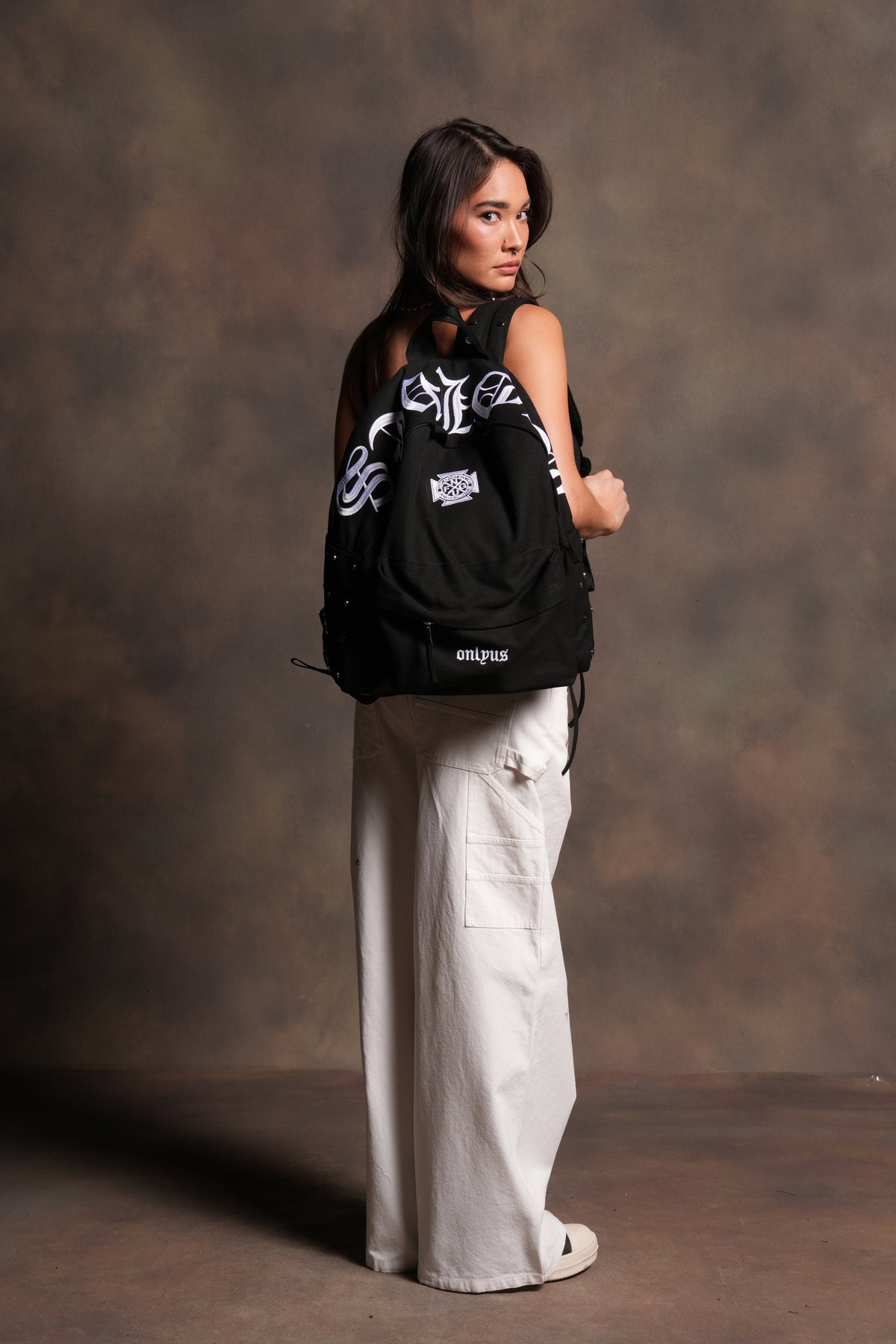 Wolves Chopper Everyday Backpack in Black - imagem 14