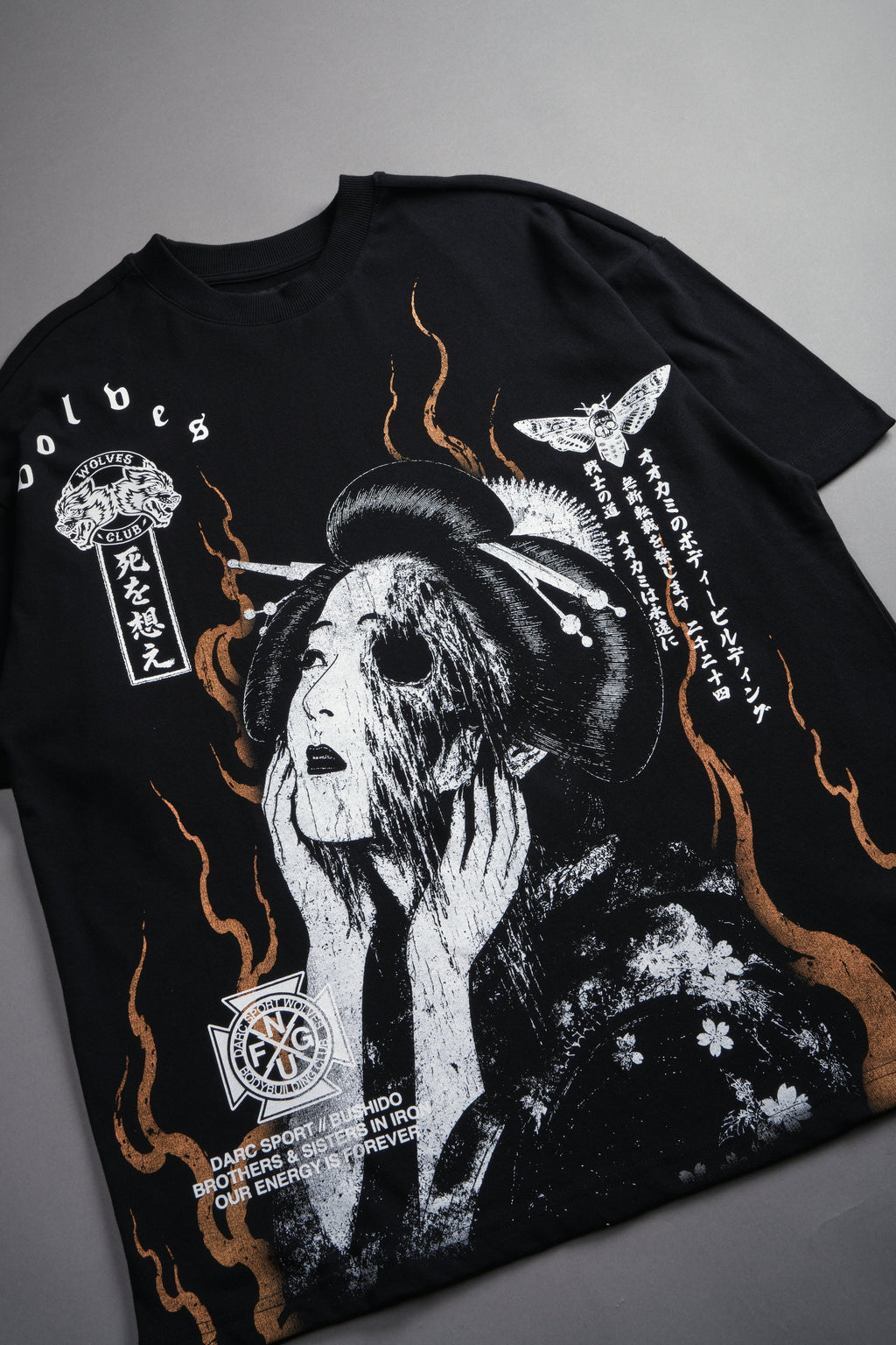 Mourning Flame Premium Oversized Tee in Black — imagem 16