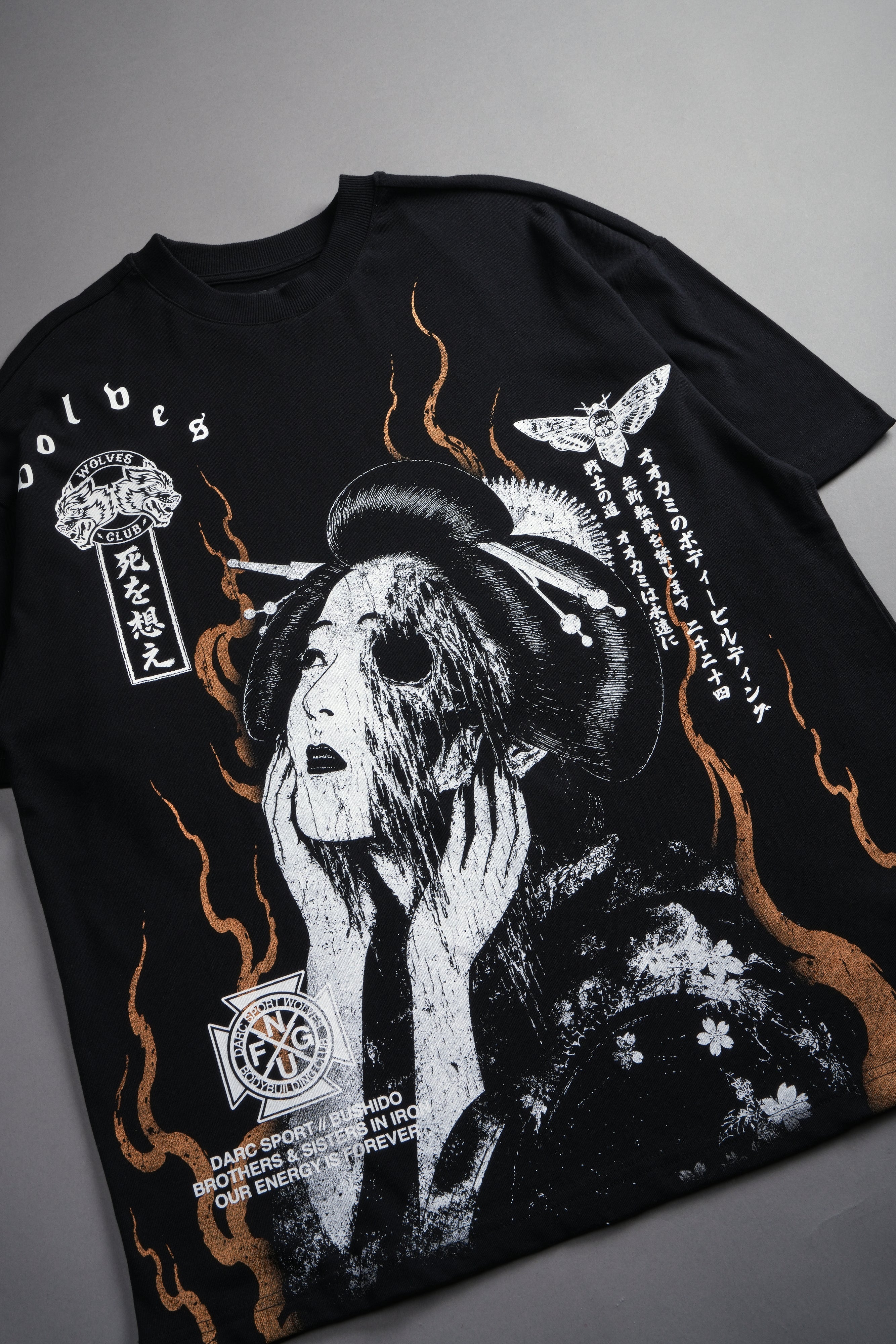 Mourning Flame Premium Oversized Tee in Black — imagem 16