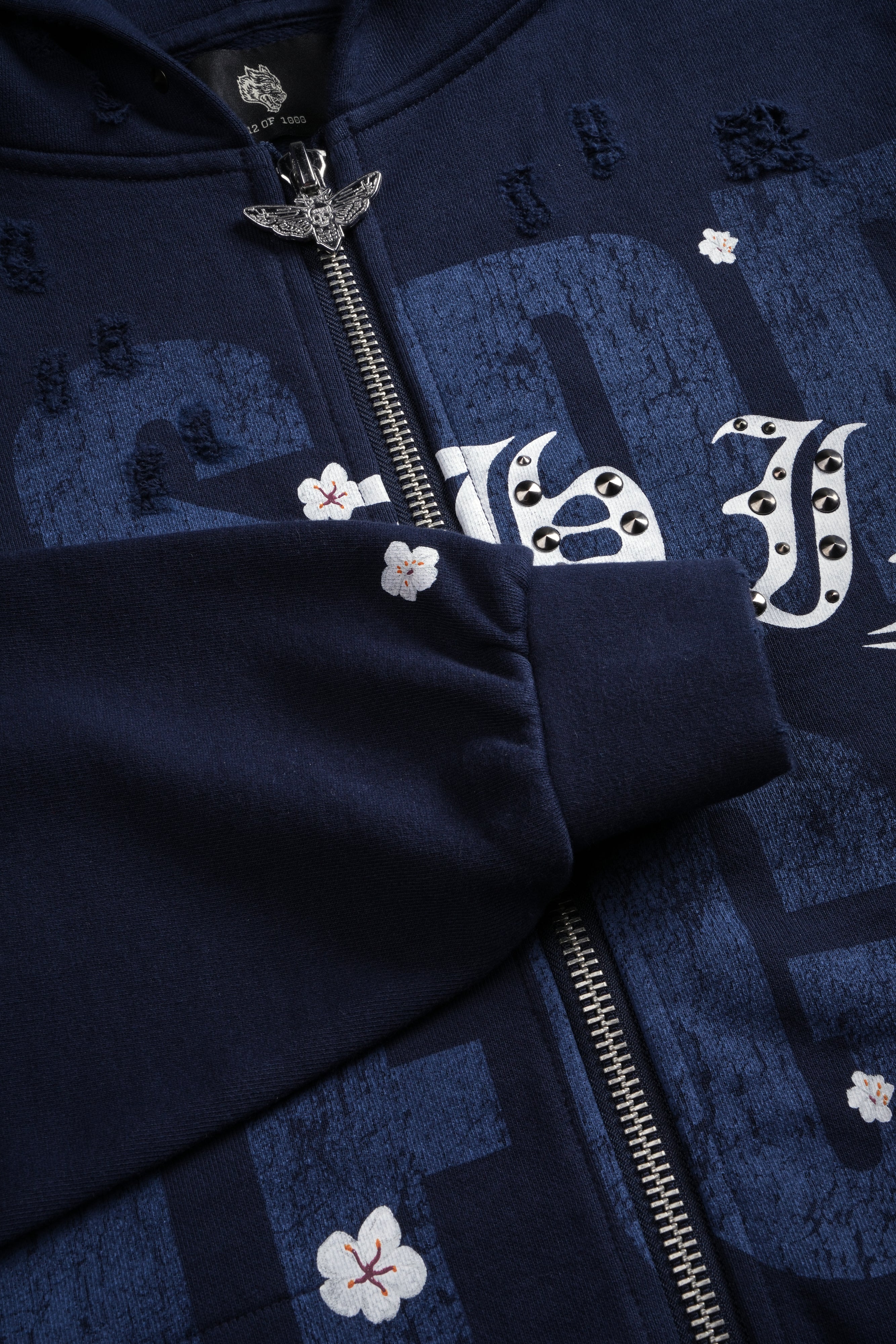 Ssddnfgu Bushido Distressed Grunge Mid Length Raw Hem Zip Hoodie in Navy — imagem 10