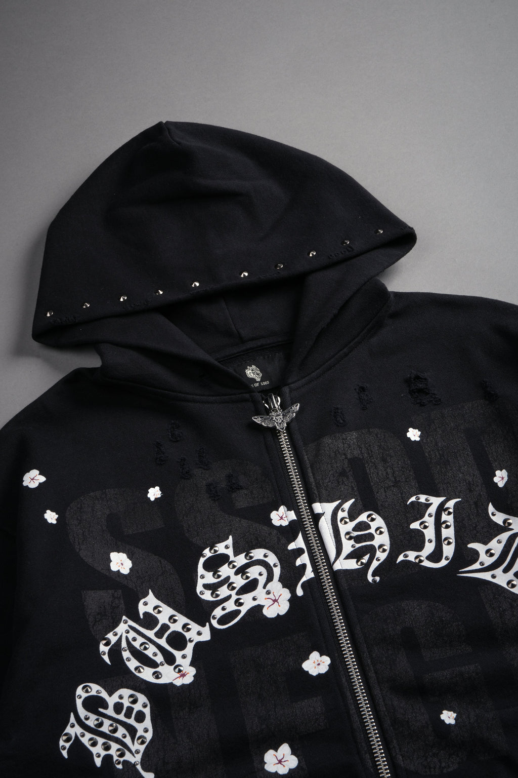 Ssddnfgu Bushido Distressed Grunge Mid Length Raw Hem Zip Hoodie in Black — imagem 10