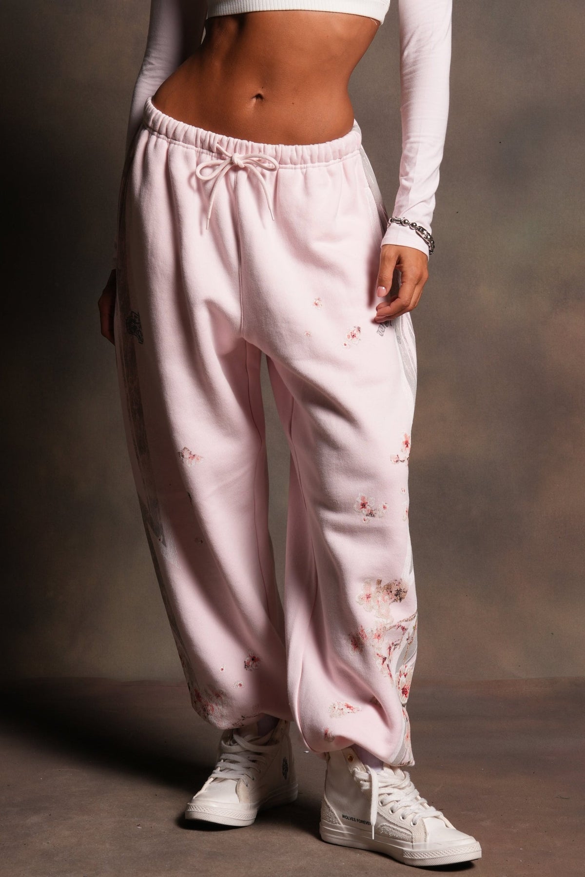 Iron Sakura Lightweight Lounger Sweat Pants in Blush Pink - imagem 1