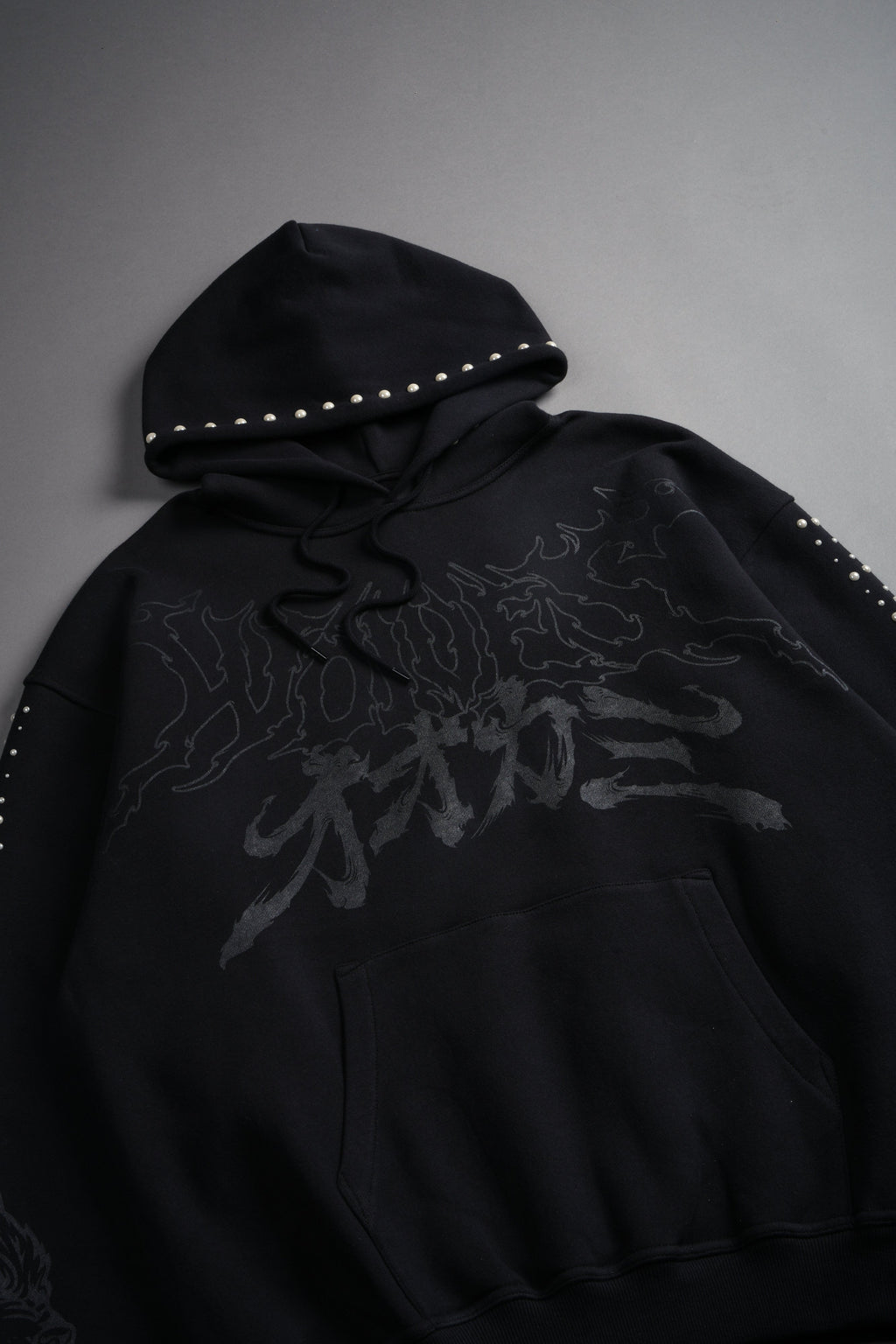 Okami Forever Bishop Hoodie in Black — imagem 11