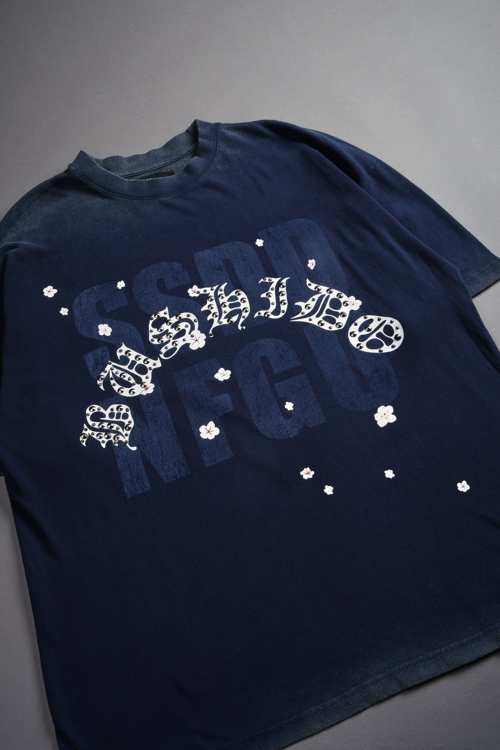 Ssddnfgu Bushido Premium Oversized Tee in Navy — imagem 9