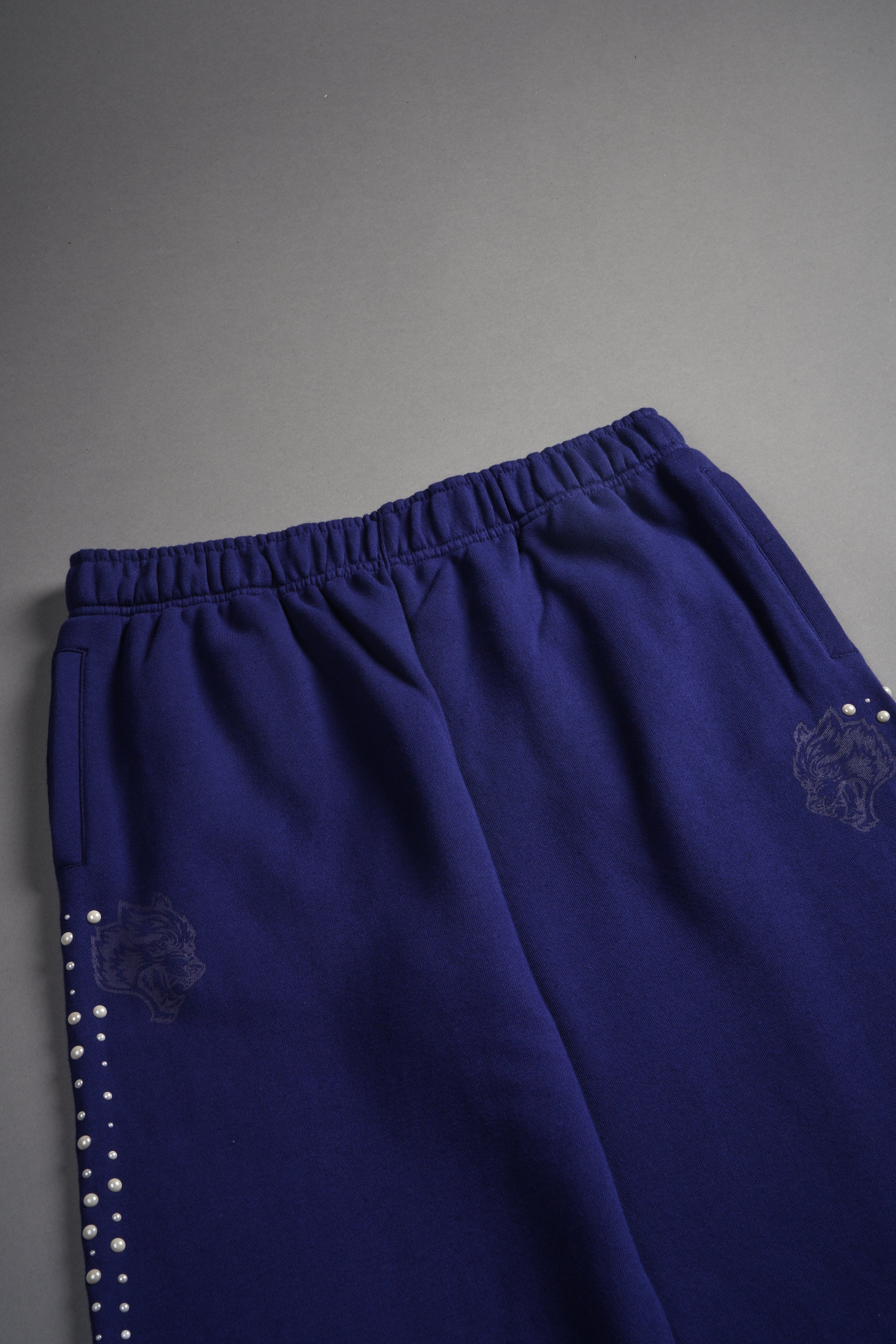 Okami Forever Big Cozy Unisex Sweats in Royal Navy — imagem 4