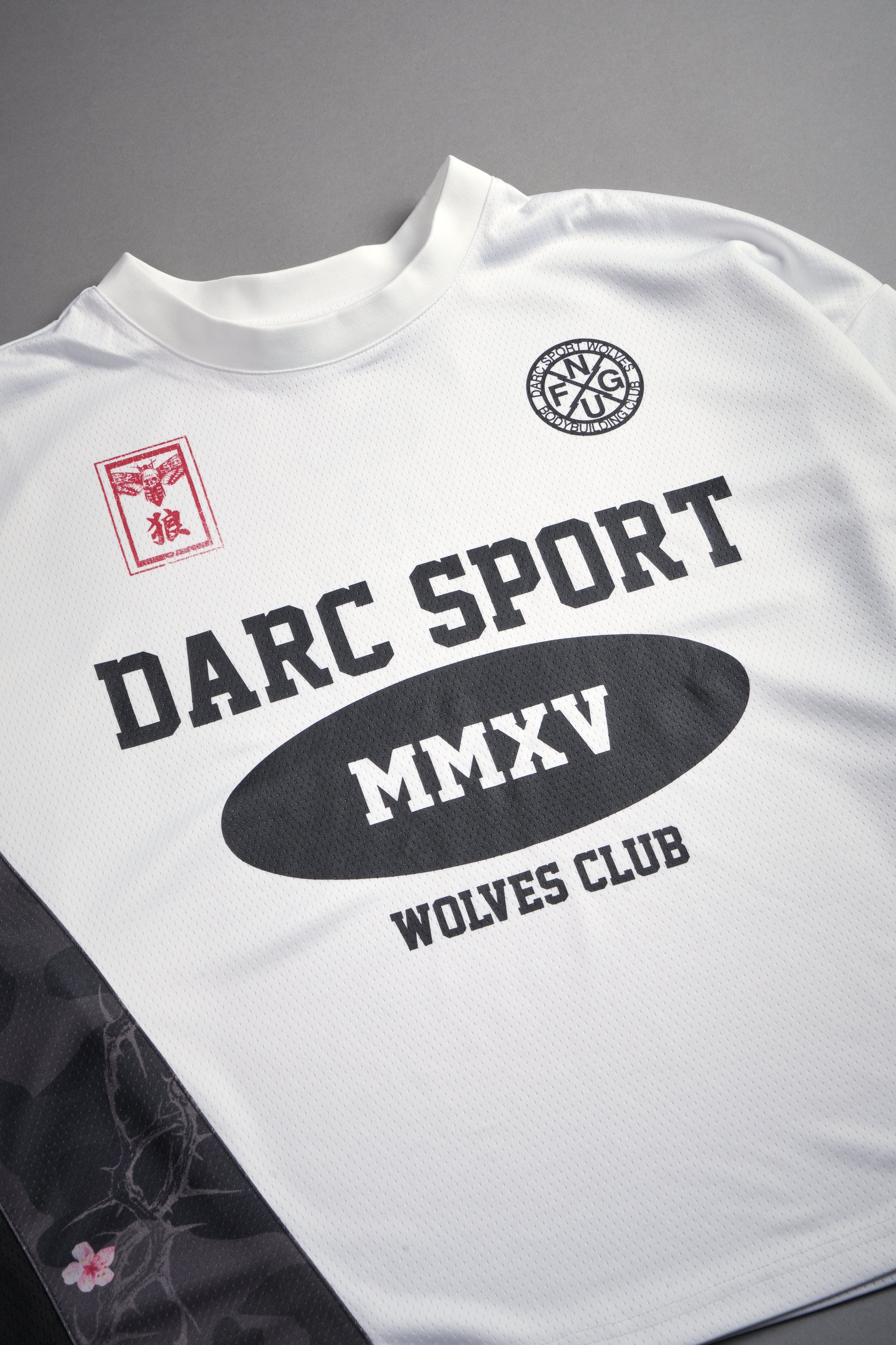 Ds Warrior Naldo Sports Jersey in Cream/Black — imagem 12