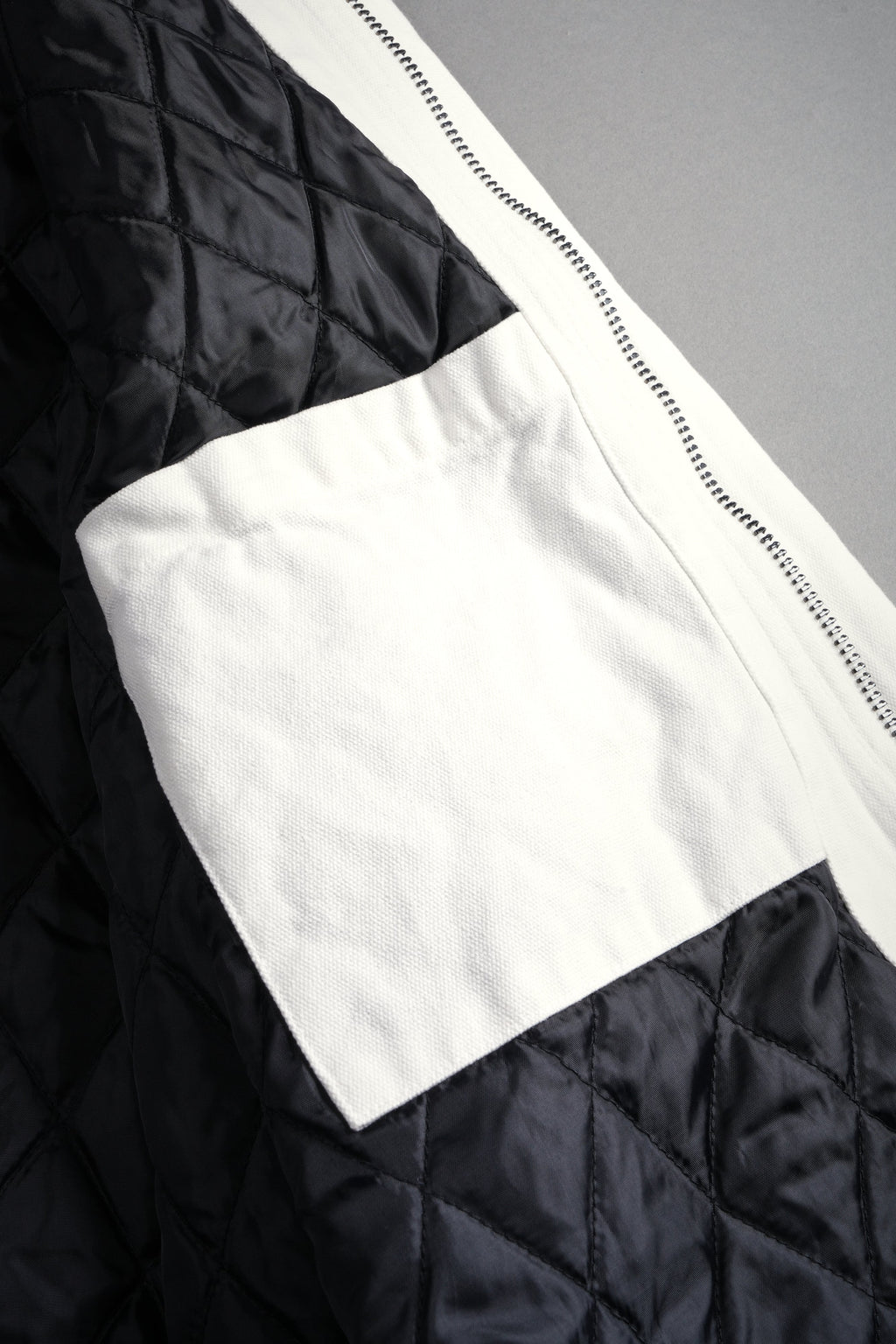 The Eagle & The Oni Earl Jacket in Cream — imagem 16