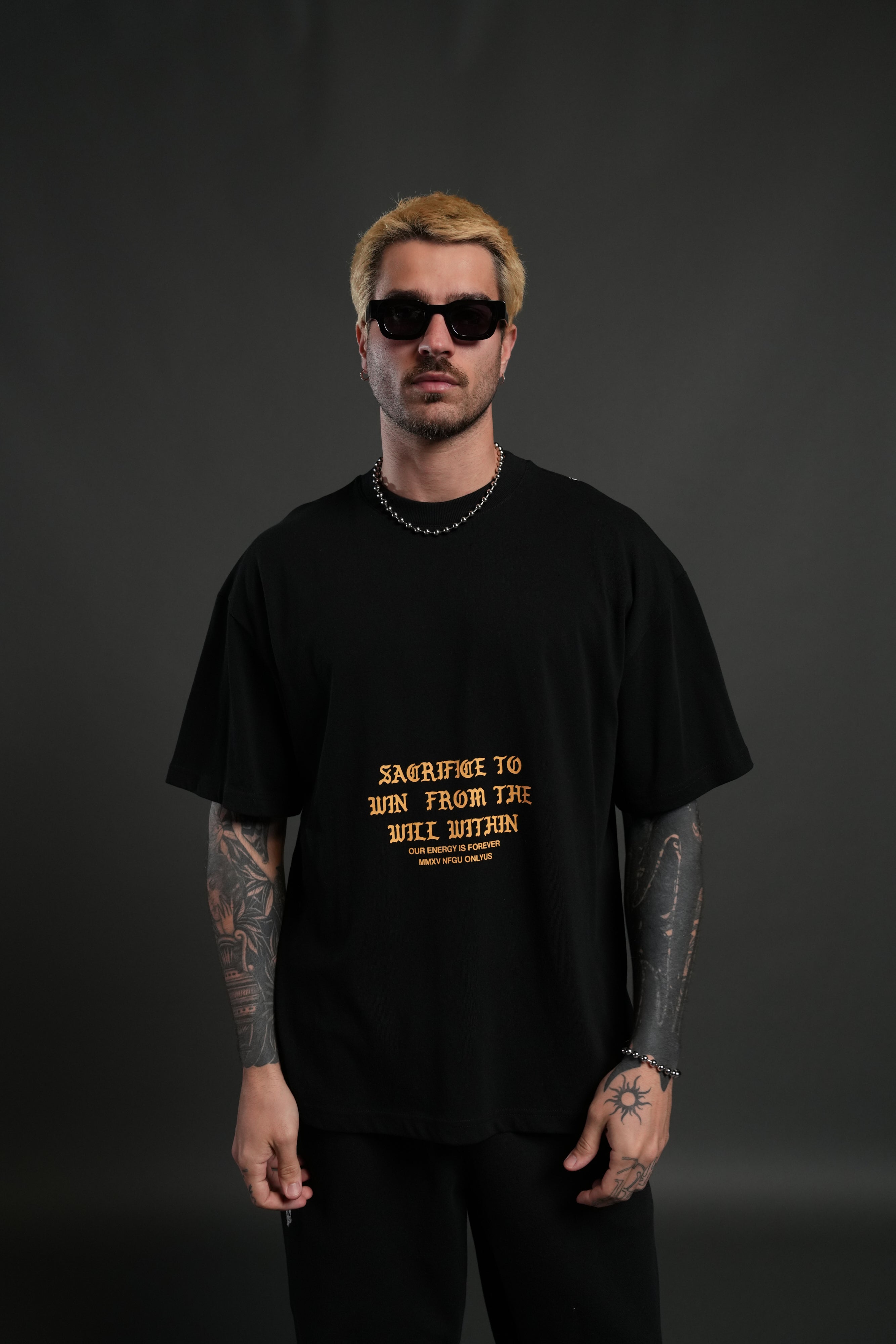 The Will Within "Premium" Oversized Tee in Black — imagem 2