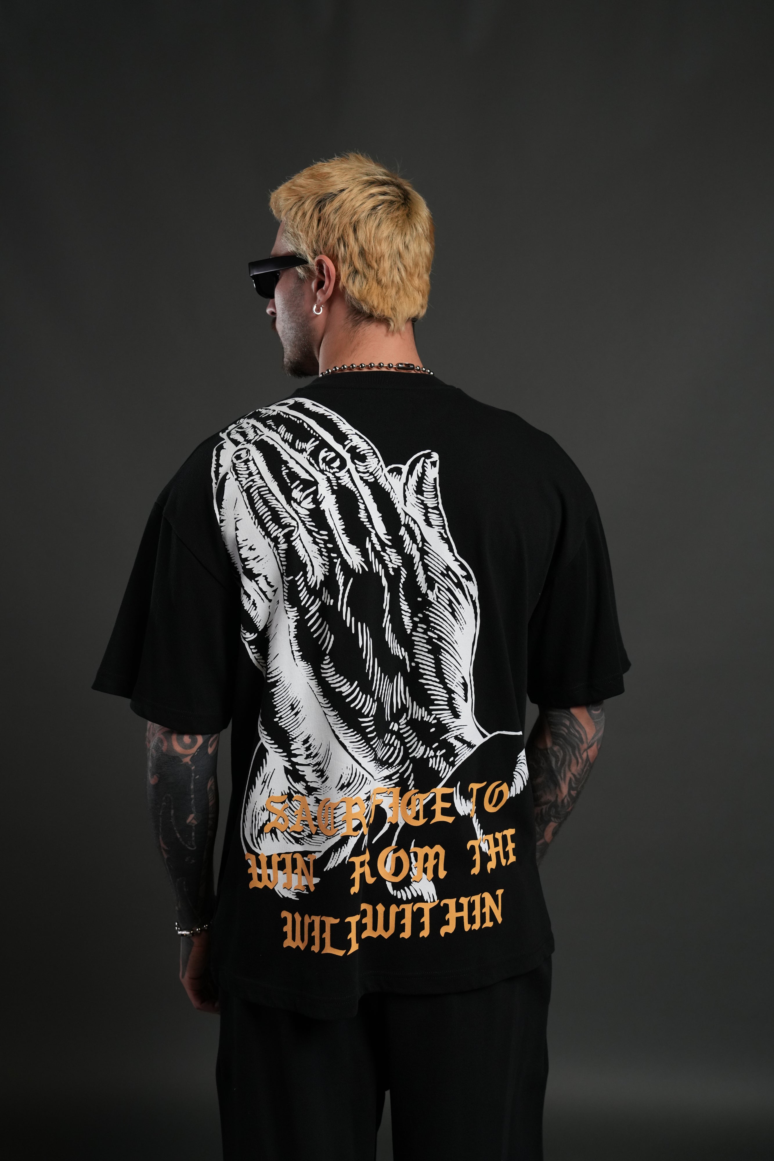 The Will Within "Premium" Oversized Tee in Black — imagem 4