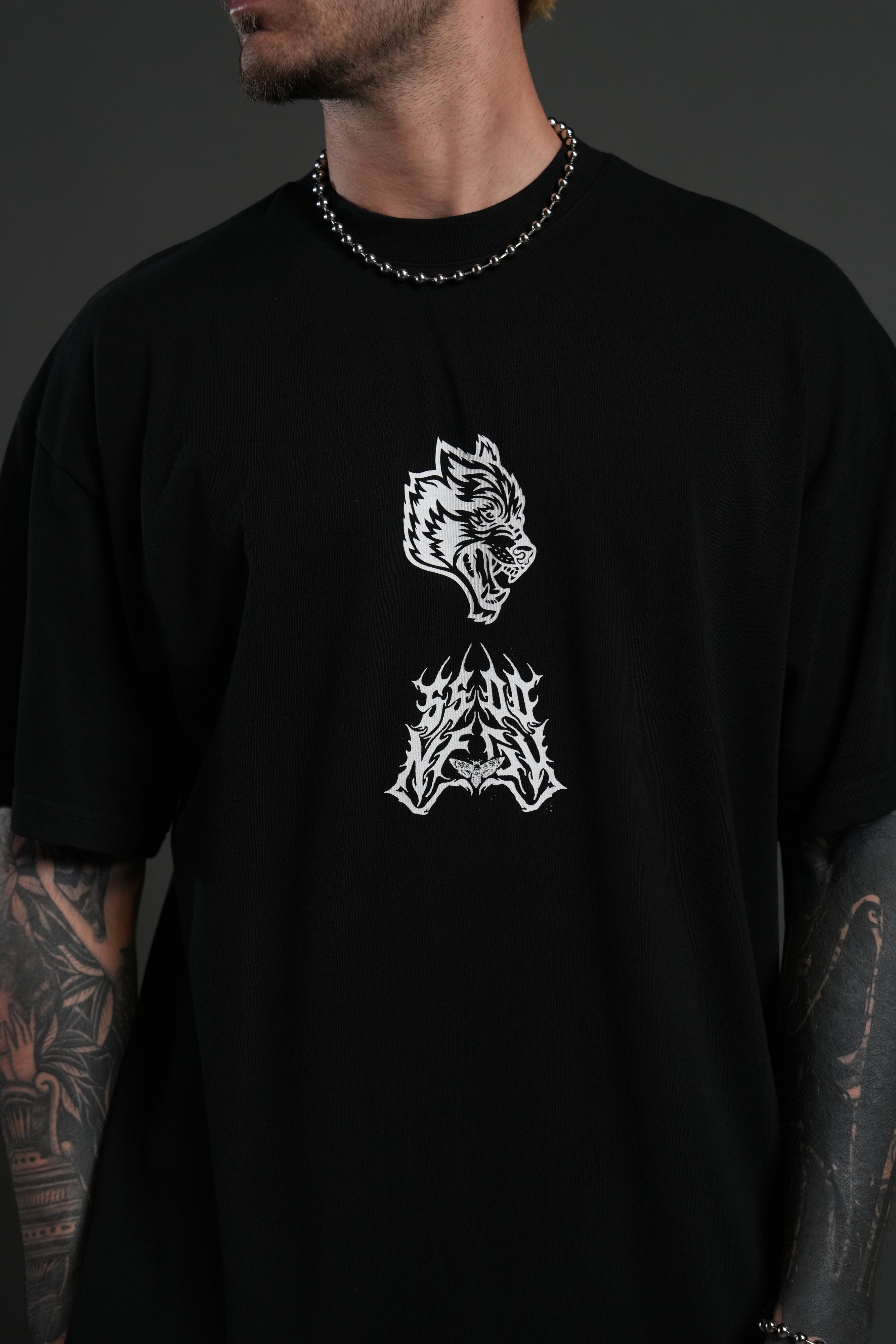 Shonen's Past "Premium" Oversized Tee in Black — imagem 6
