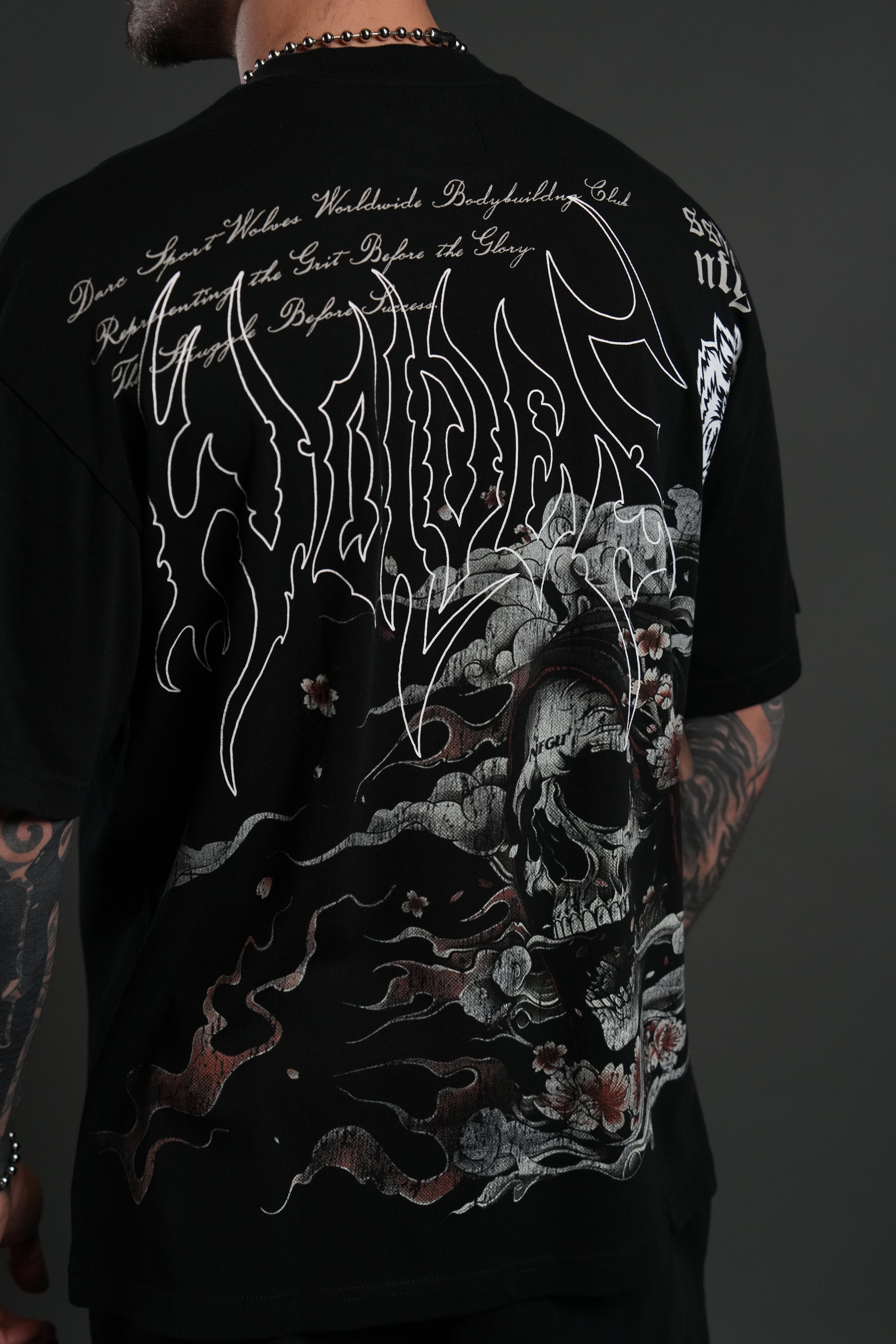Shonen's Past "Premium" Oversized Tee in Black — imagem 5