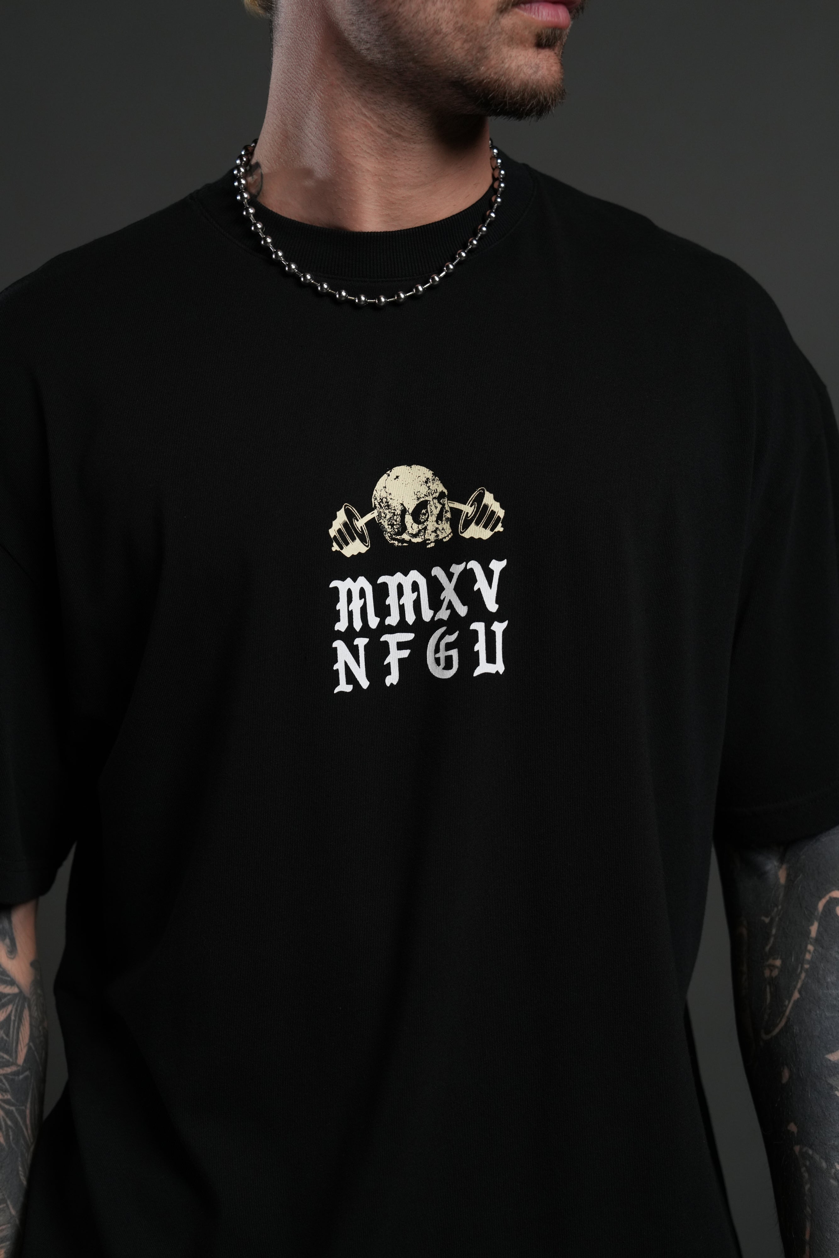 Hollow Virtue "Premium" Oversized Tee in Black — imagem 6