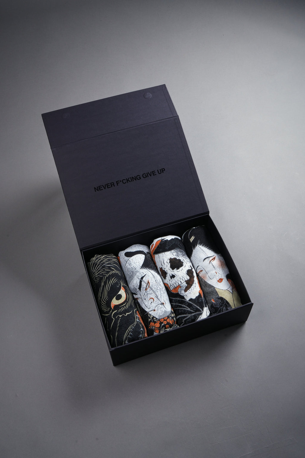 Bushido Ch.2 "Side-By-Side" Tee Box Set in Black — imagem 38