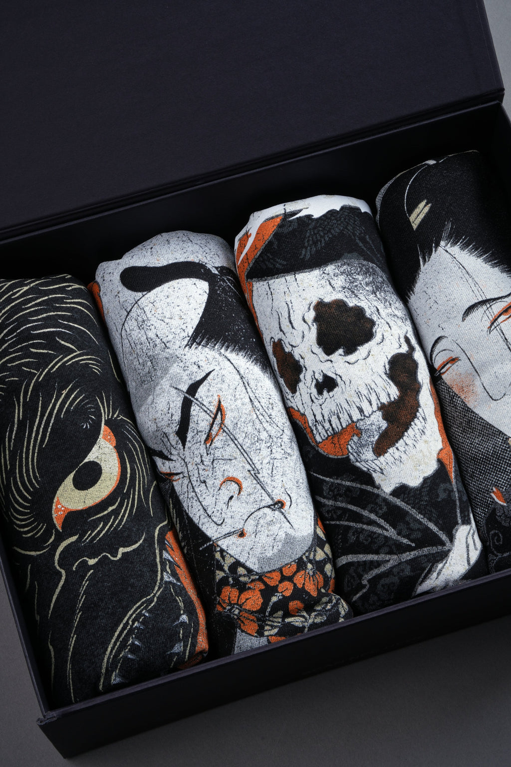 Bushido Ch.2 "Side-By-Side" Tee Box Set in Black — imagem 40