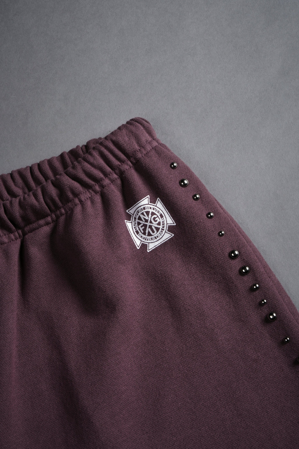 Our Energy Stud Lounger Sweat Pants in Darc Purple — imagem 4