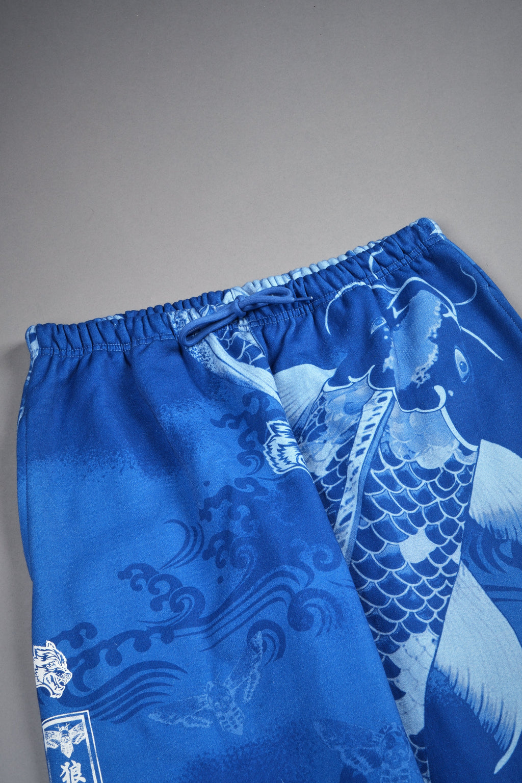 Darc Koi Lightweight Lounger Sweat Pants in Serenity Blue — imagem 4
