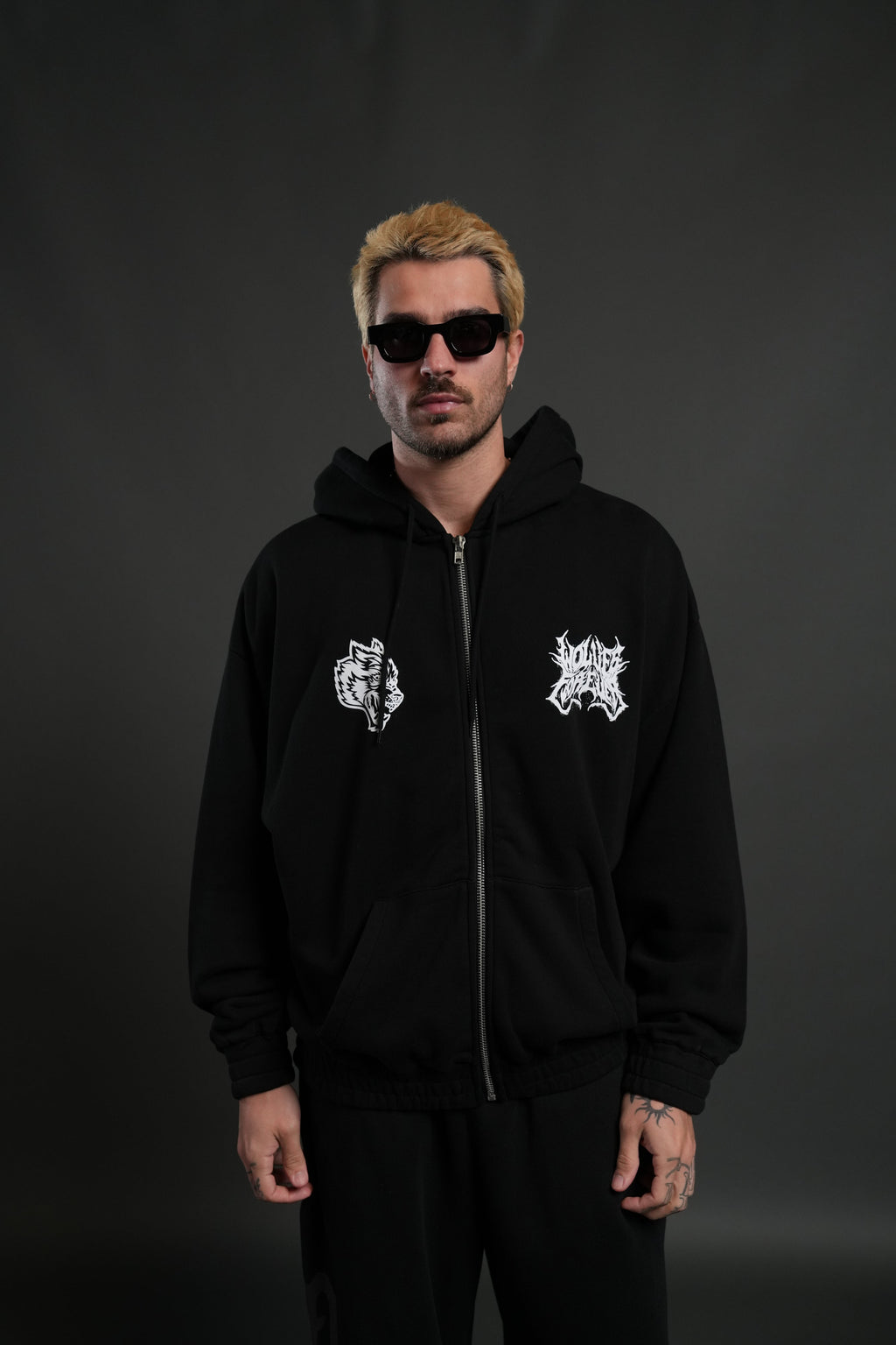 Sheer Loyalty "Chambers" Zip Hoodie in Black — imagem 7