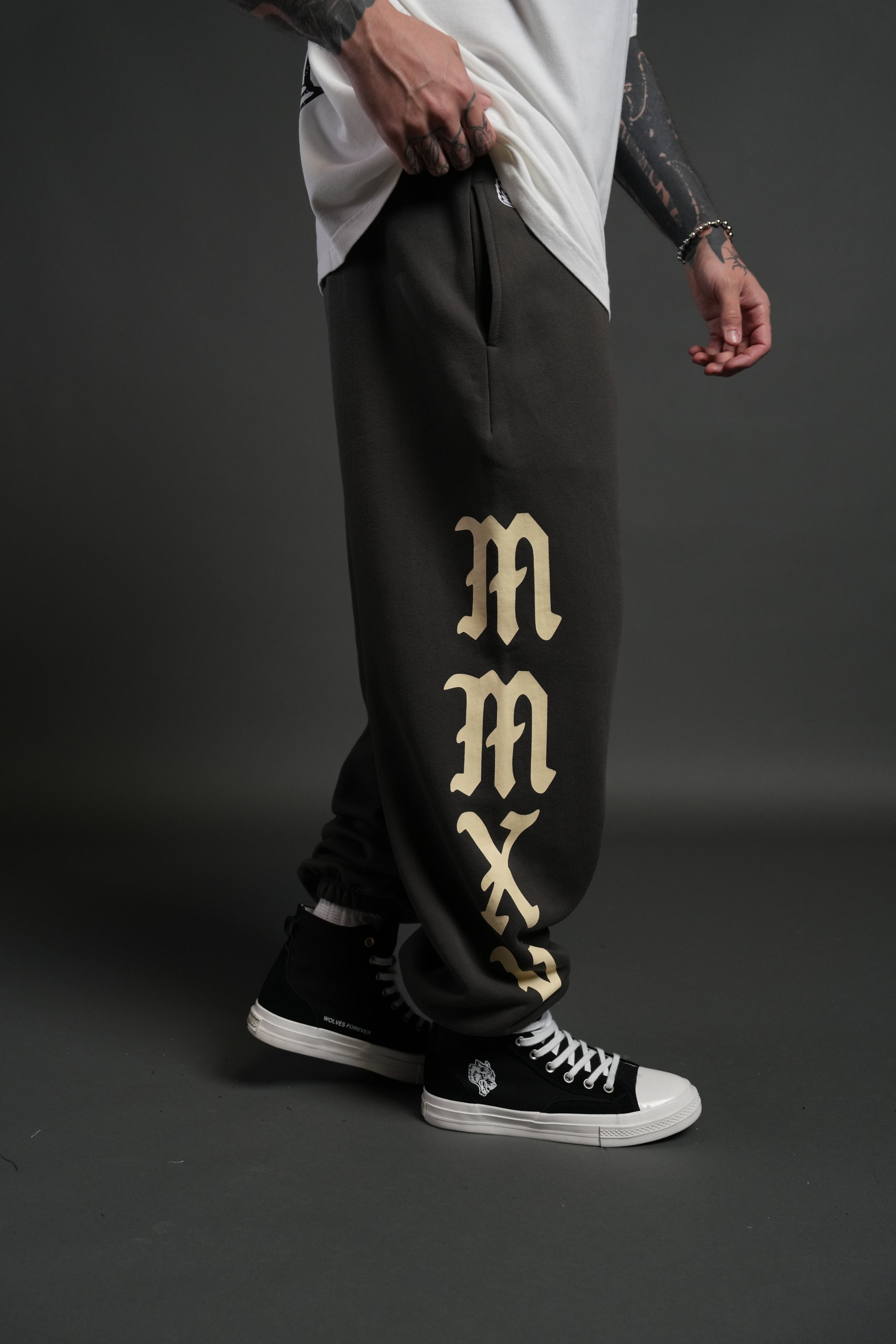 Stone Code Lightweight Lounger Sweat Pants in Wolf Gray — imagem 5