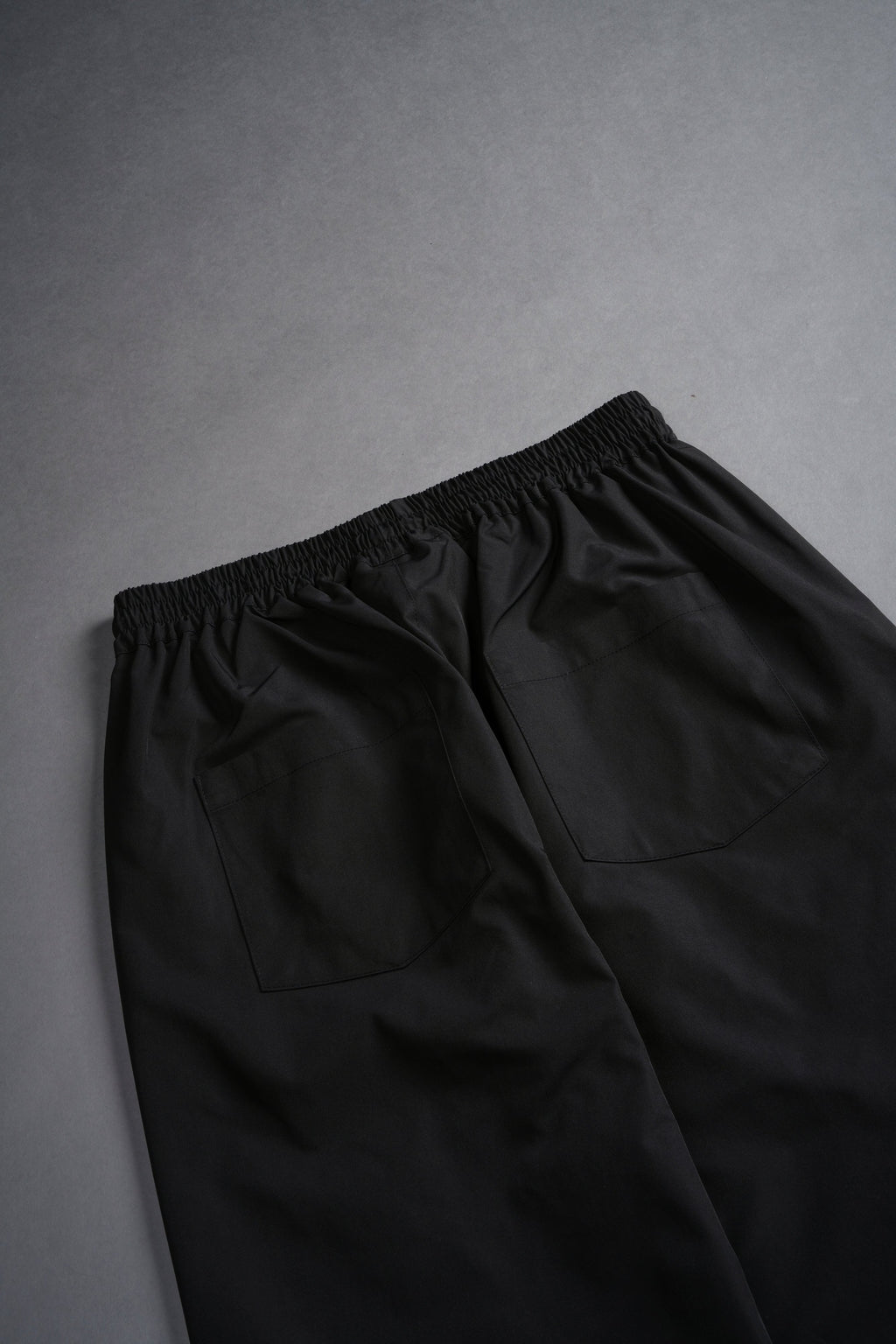 Dual Brolic Unisex Track Pants in Black Driftwood Forest Camo — imagem 7