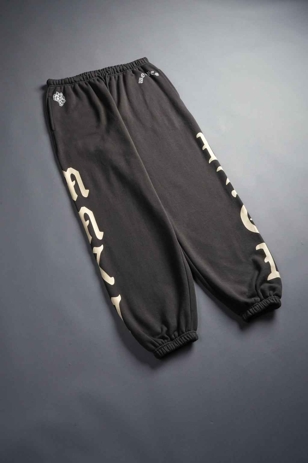 Stone Code Lightweight Lounger Sweat Pants in Wolf Gray — imagem 6
