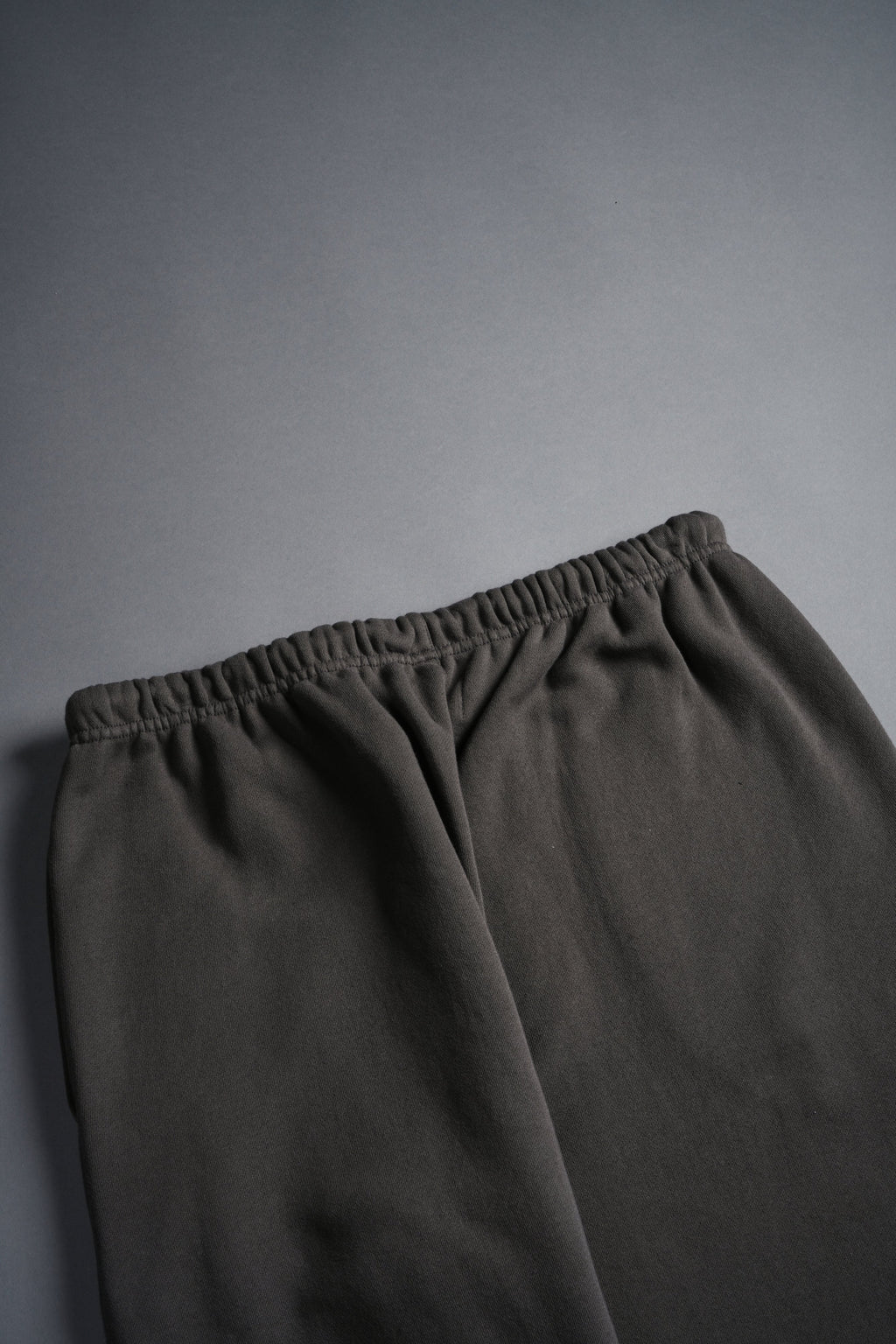 Stone Code Lightweight Lounger Sweat Pants in Wolf Gray — imagem 10