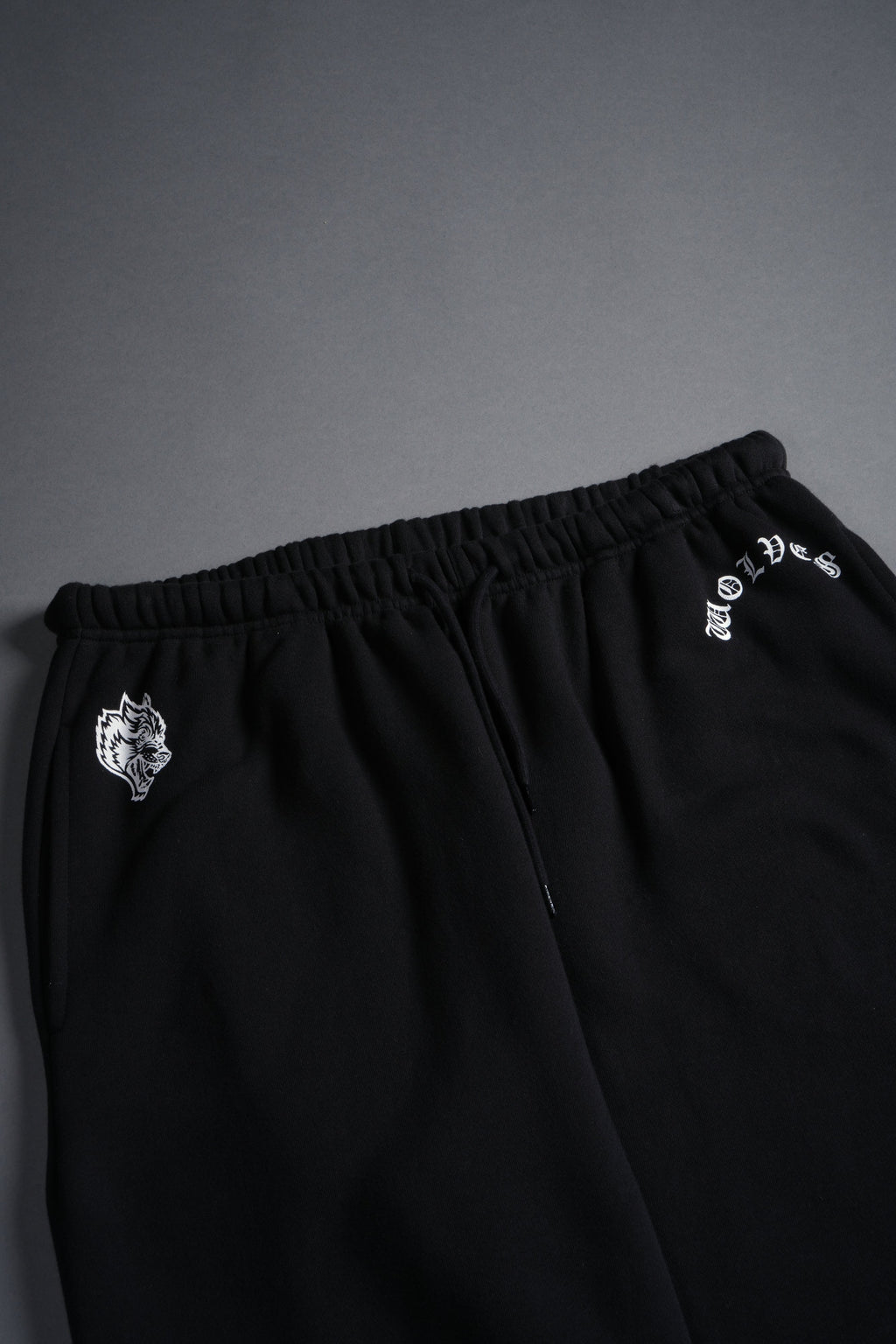 Stone Code Lightweight Lounger Sweat Pants in Black — imagem 8
