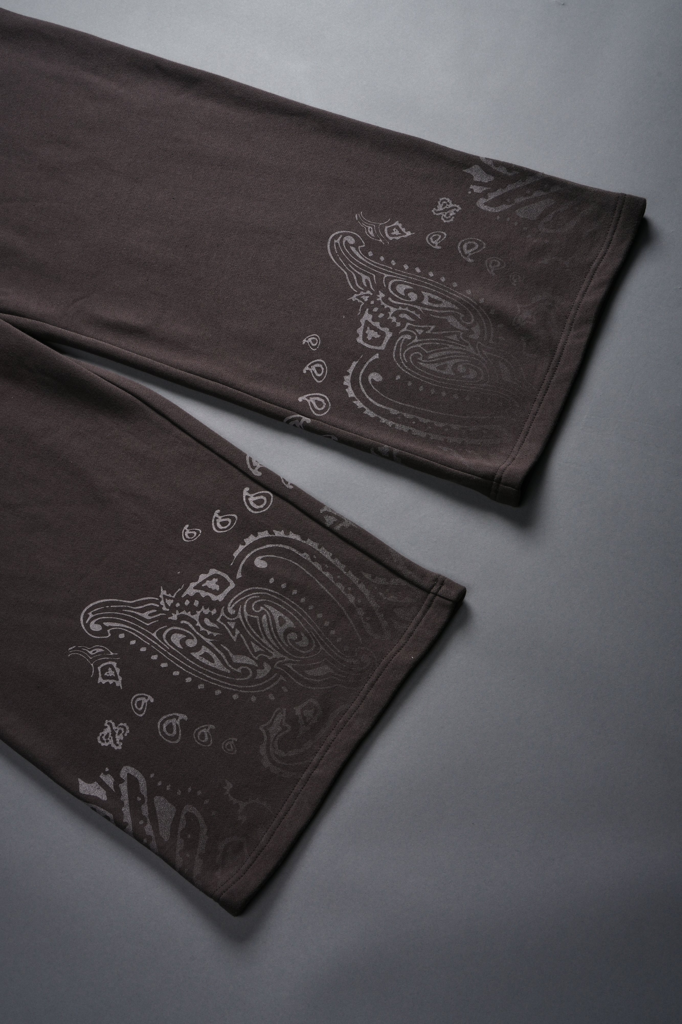Western V2 Lennox Sweat Pants in Darc Brown — imagem 10