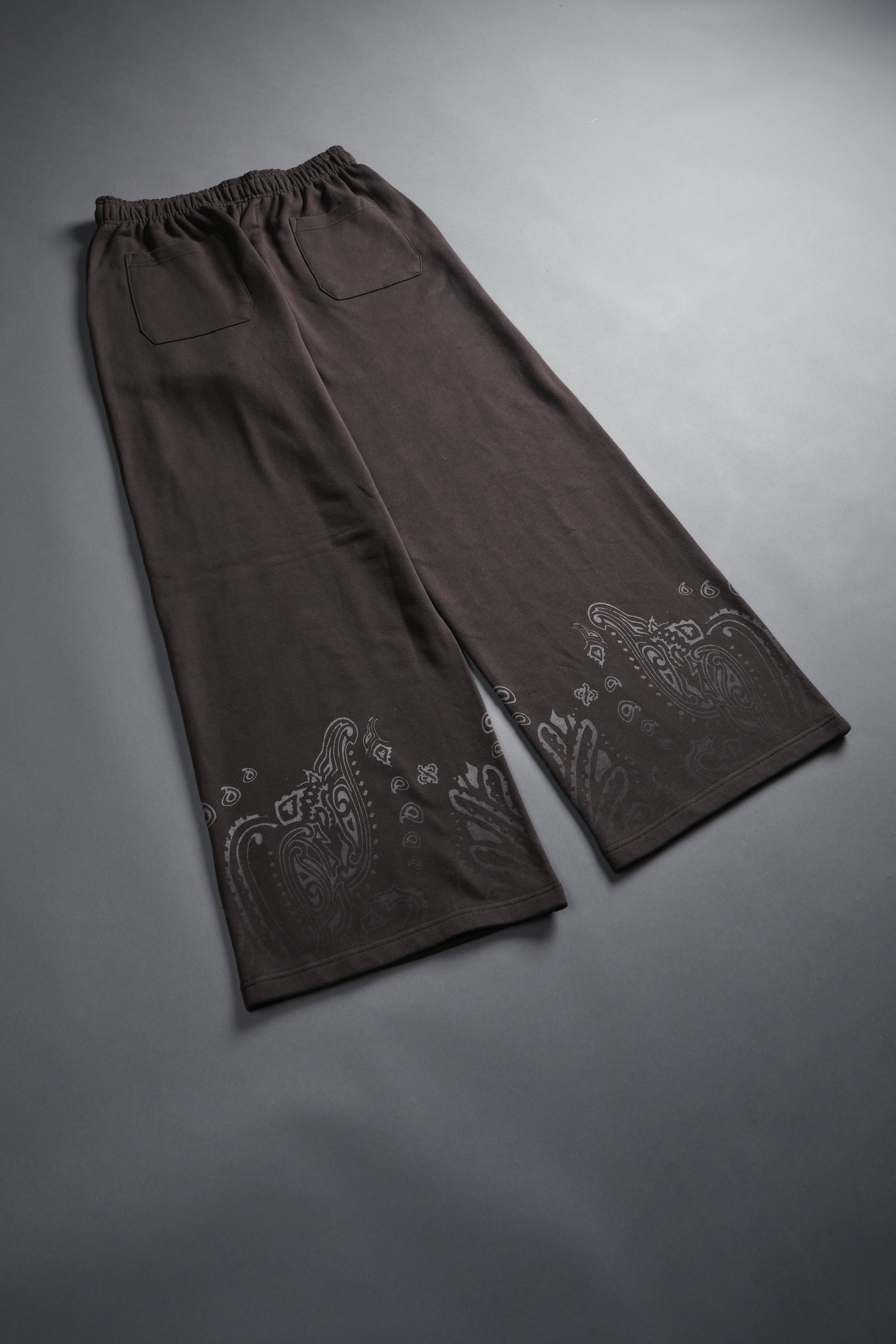 Western V2 Lennox Sweat Pants in Darc Brown — imagem 12