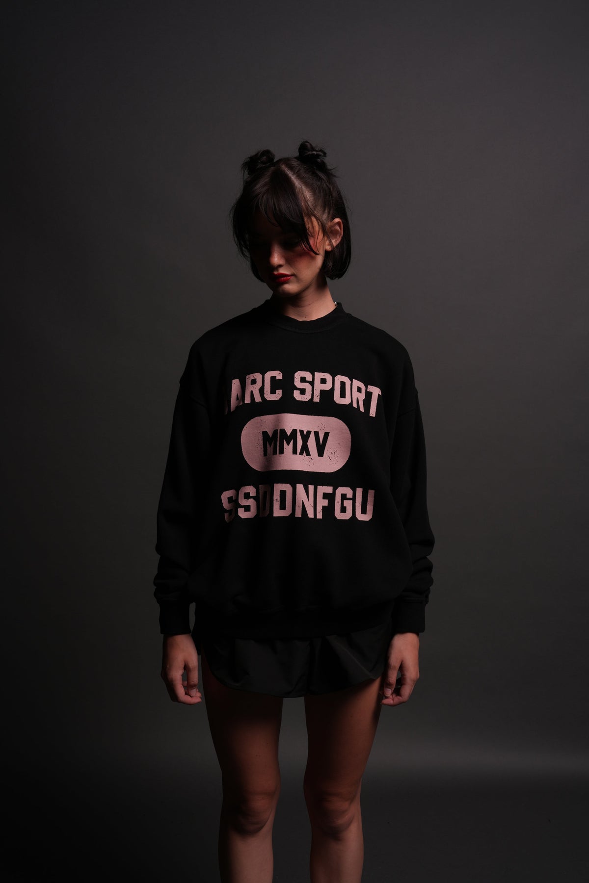Wolves Forever London Crewneck in Black/Pink - imagem 2