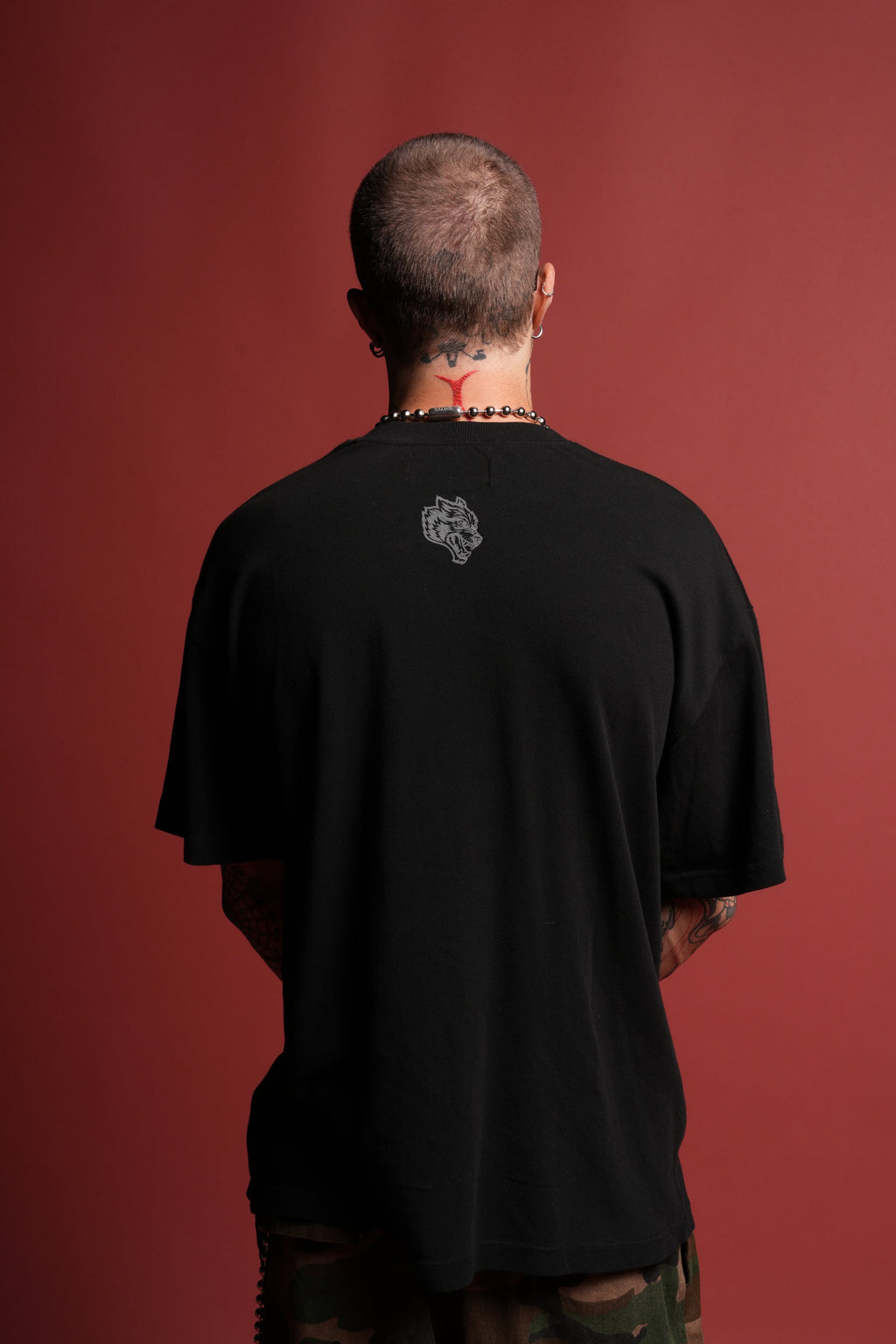 Wolverine Crucifix Premium Oversized Tee in Black