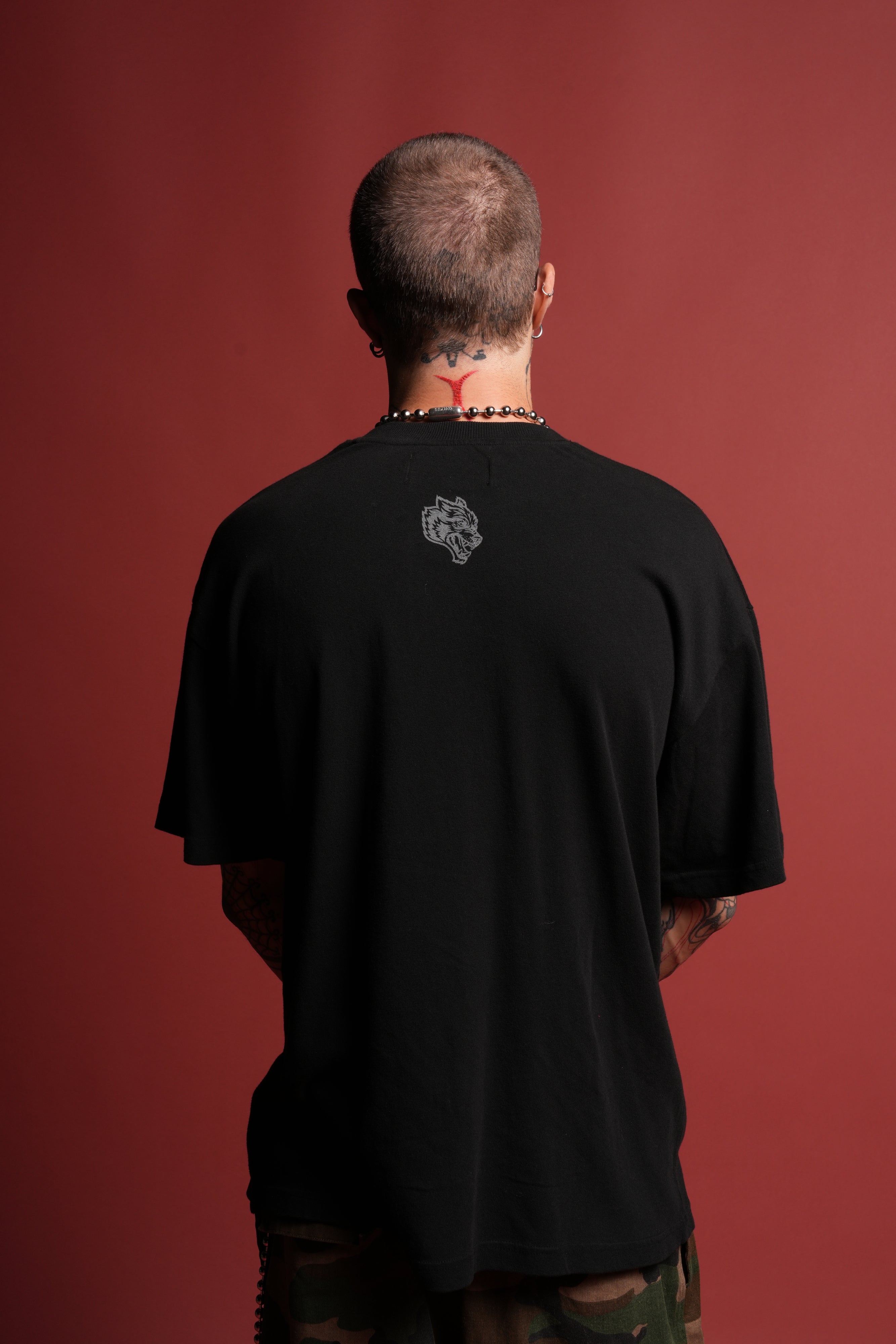 Wolverine Crucifix Premium Oversized Tee in Black