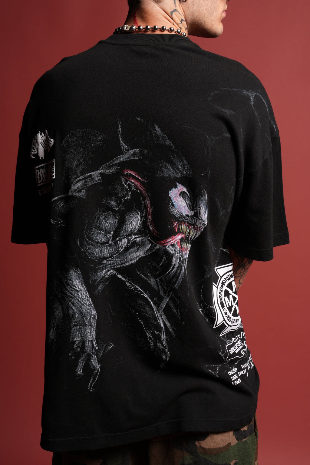 Venomous Side-By-Side Series Premium Oversized Tee in Black