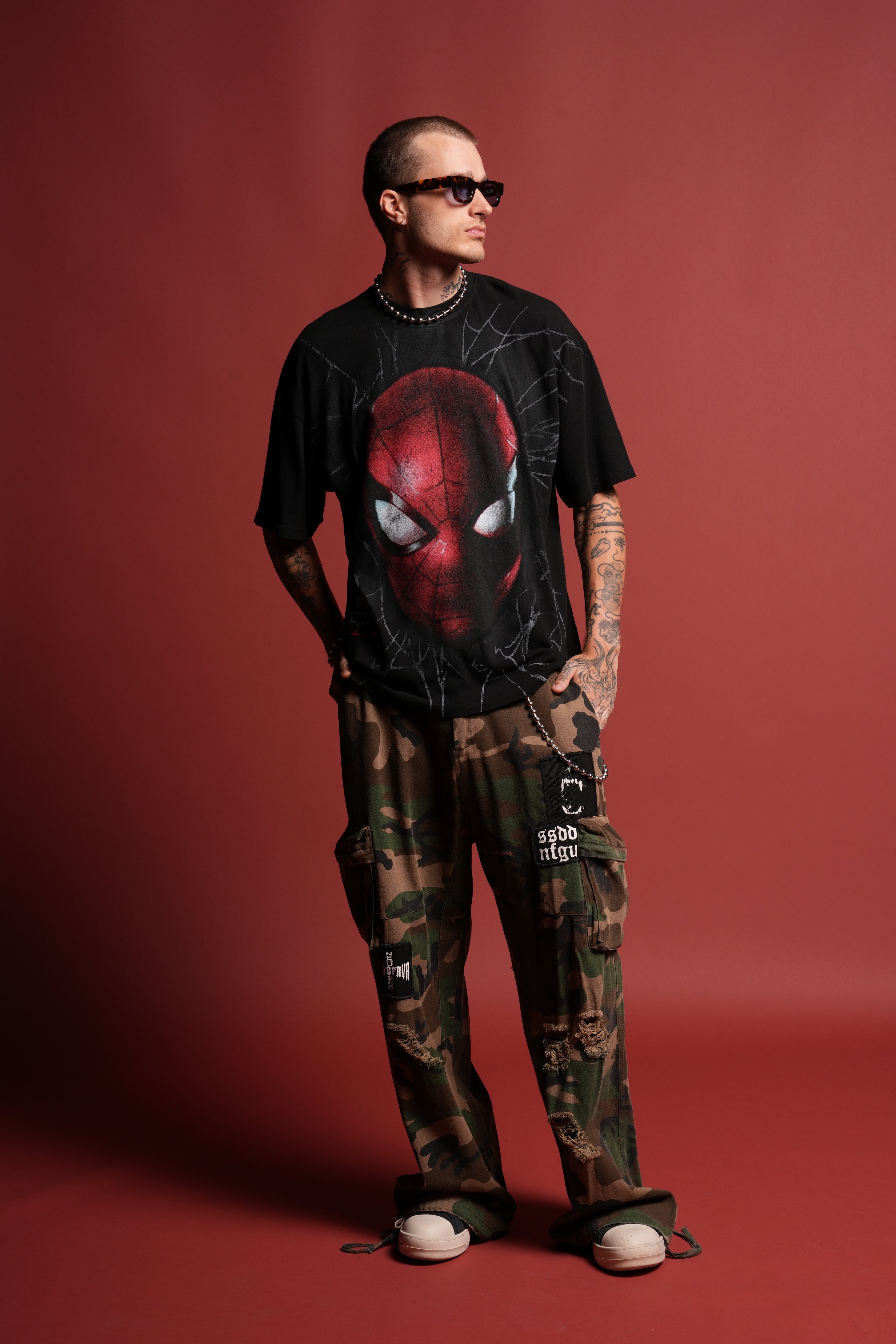 Web Of Darkness Premium Oversized Tee in Black