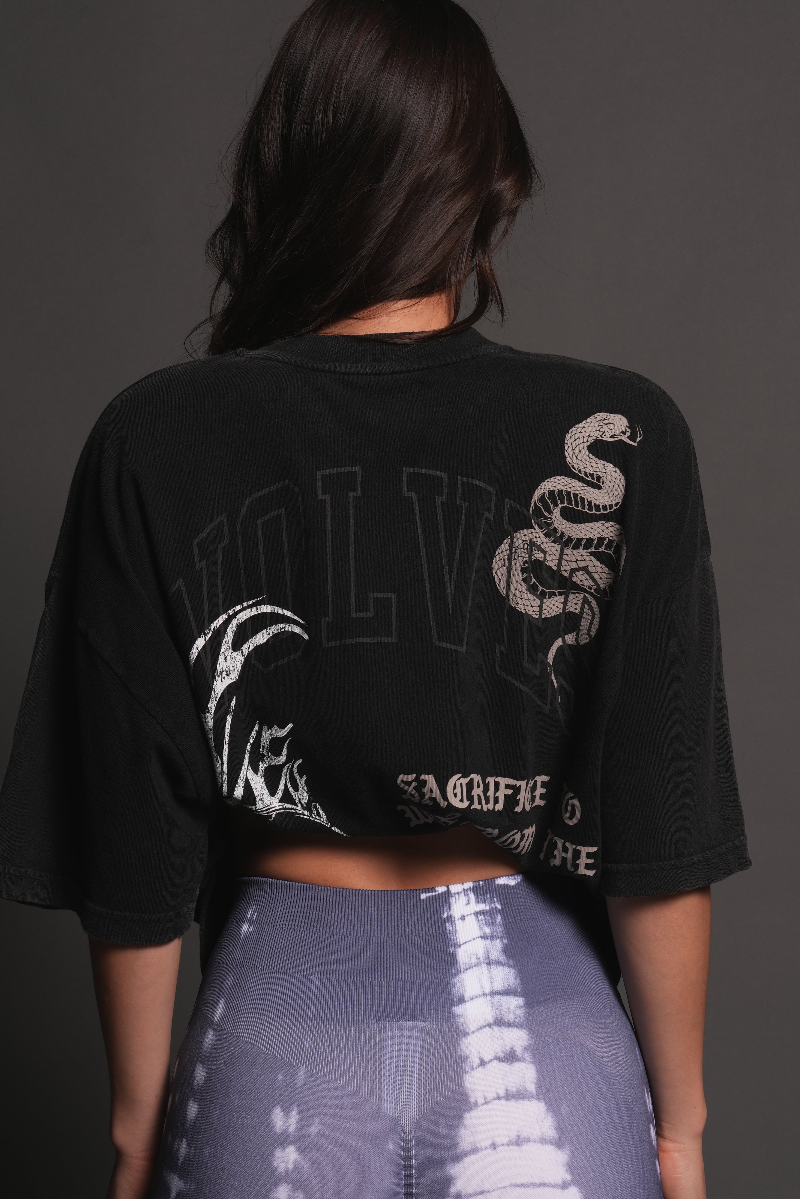 Flame Skull Premium Oversized Tee in Black — imagem 14